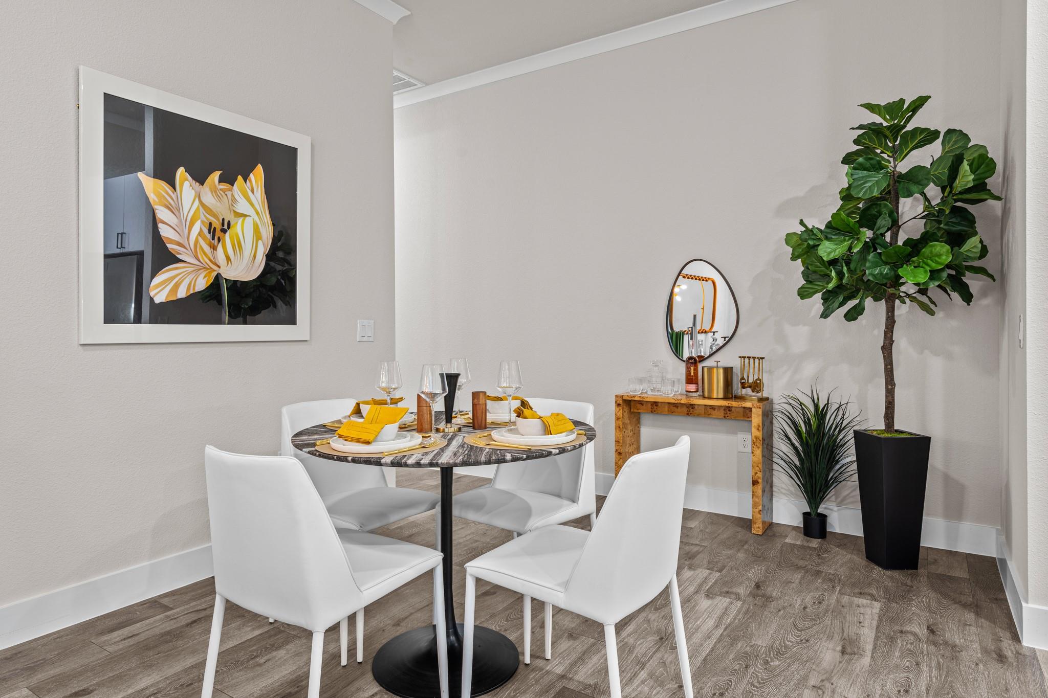 865 Limmer Loop # 1105, Hutto, TX 78634