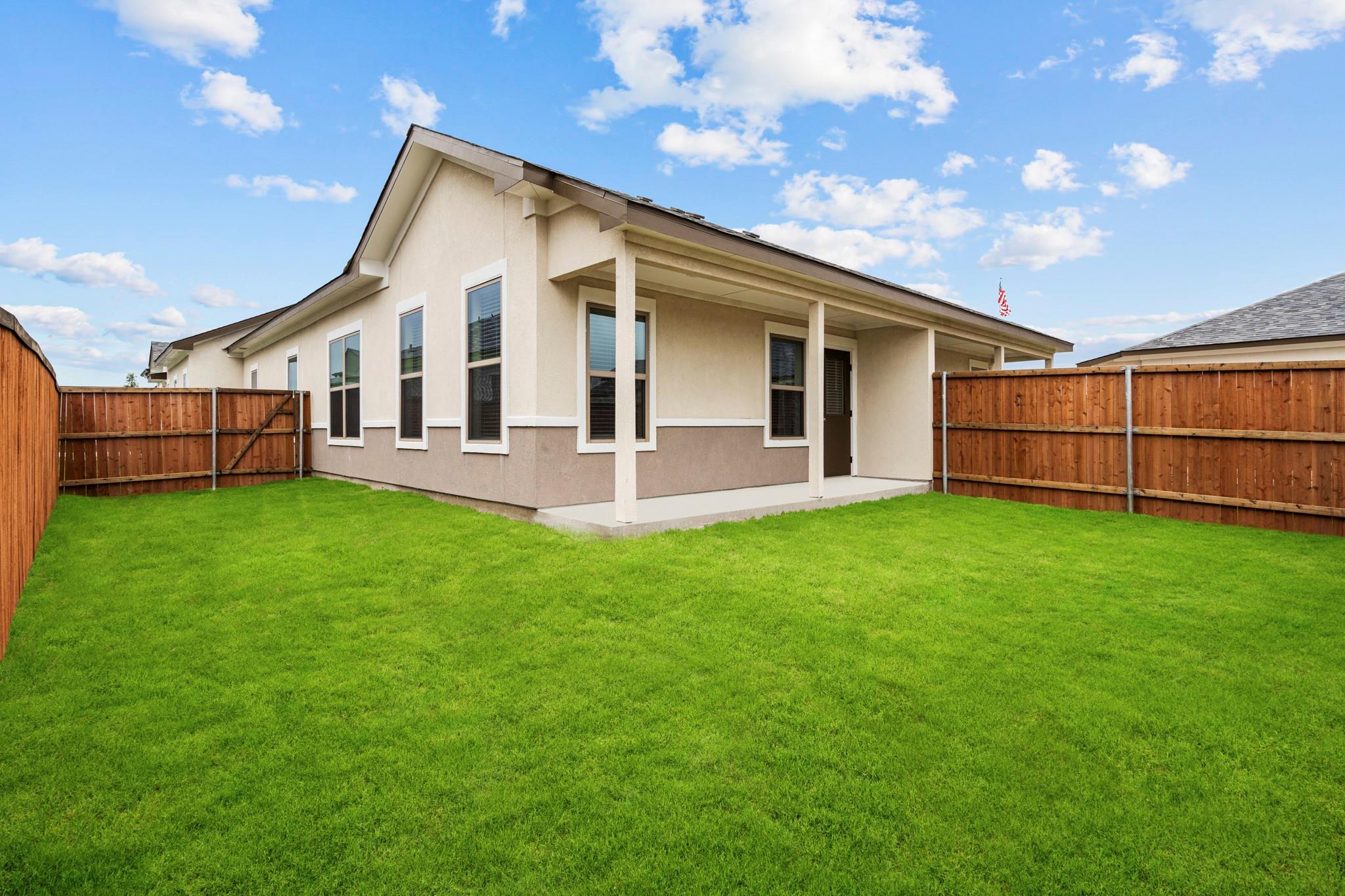 865 Limmer Loop # 1014, Hutto, TX 78634