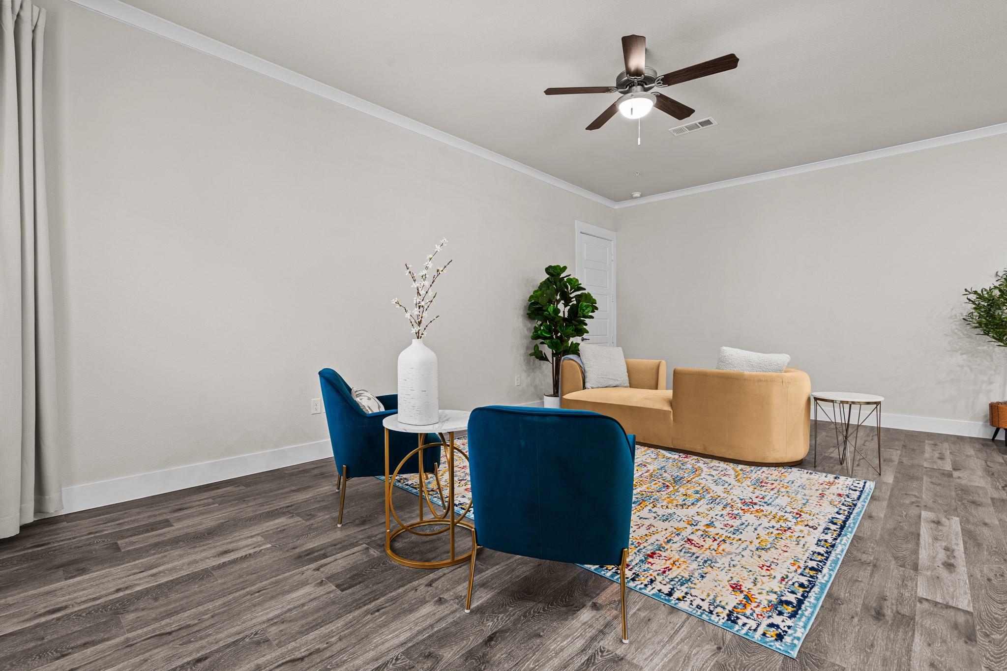 865 Limmer Loop # 1014, Hutto, TX 78634