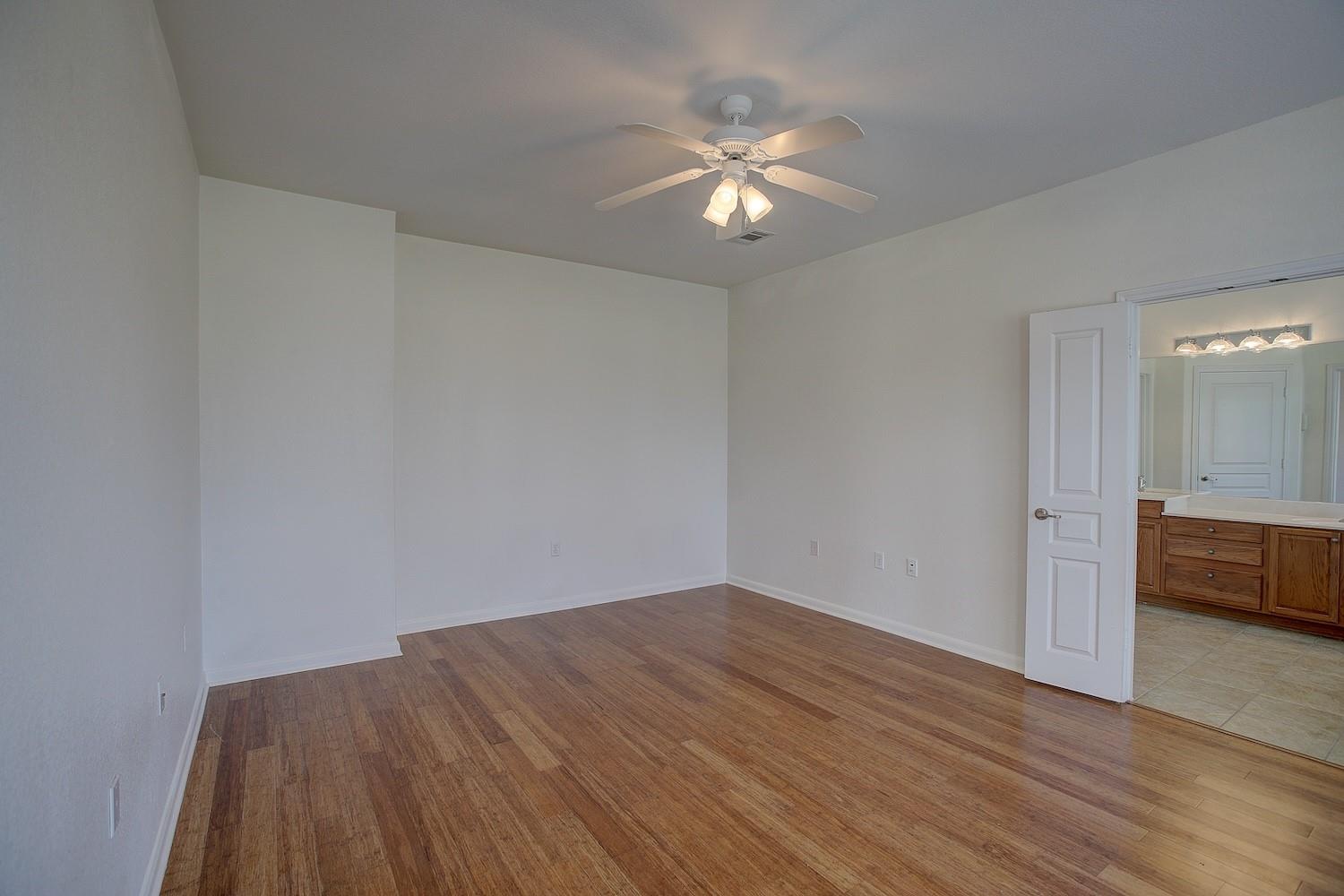 207 Monarch Trl, Georgetown, TX 78633