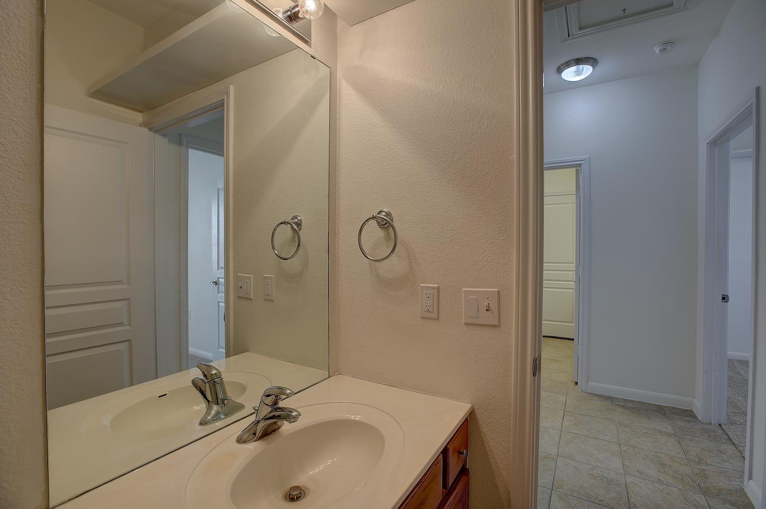 207 Monarch Trl, Georgetown, TX 78633