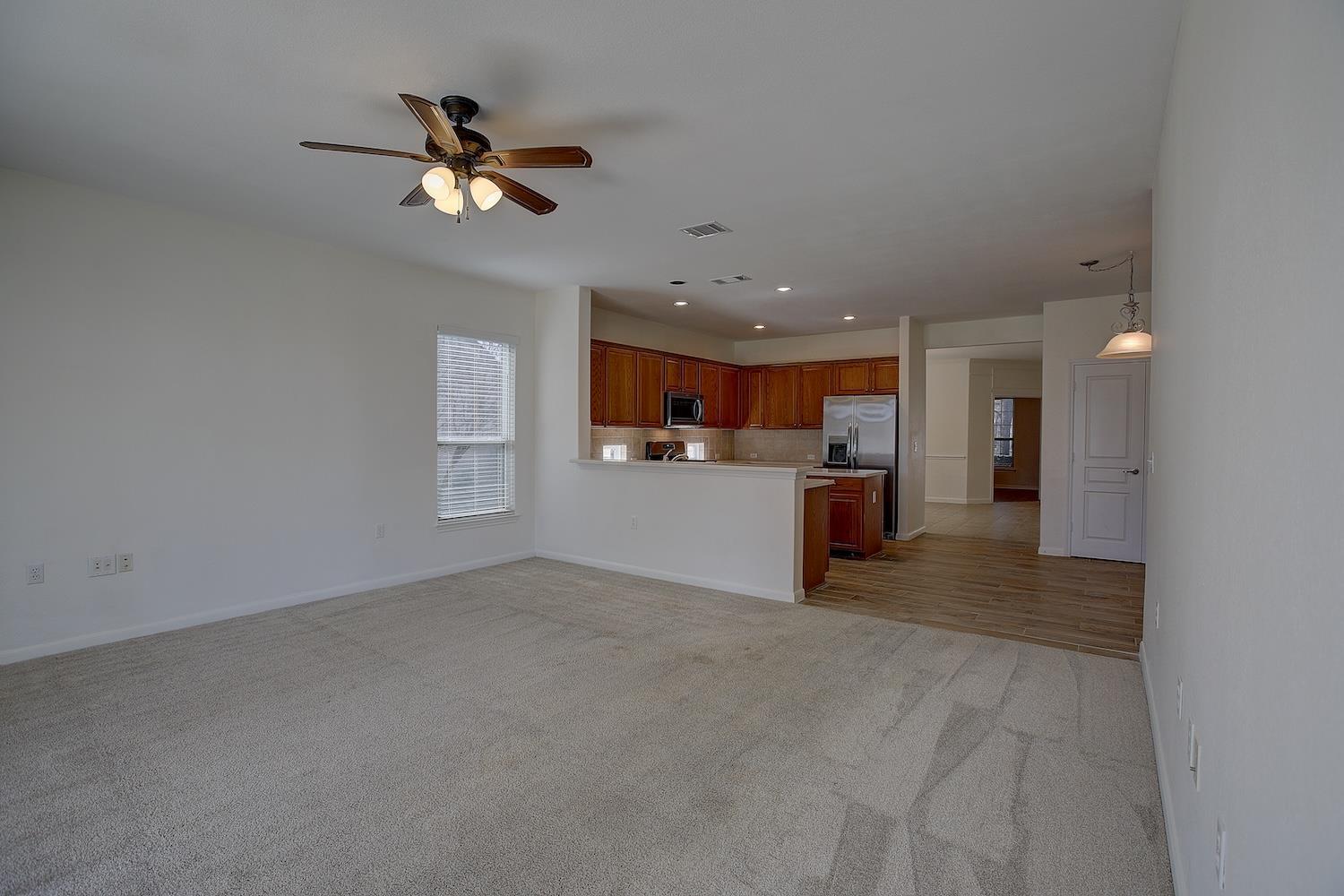 207 Monarch Trl, Georgetown, TX 78633