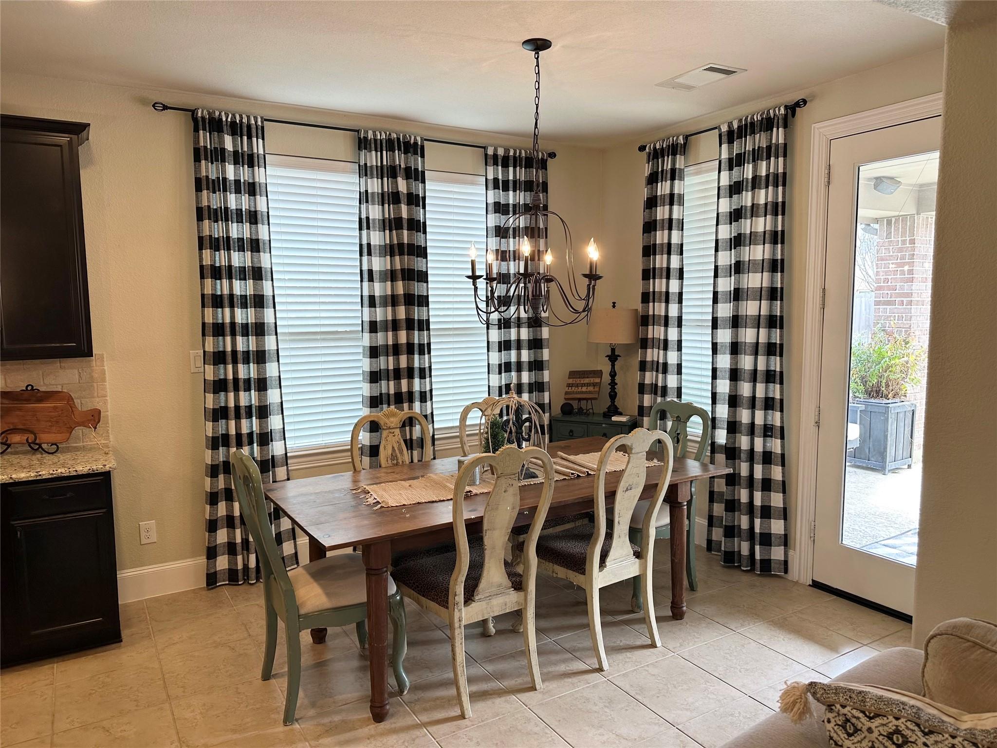 17707 Retreat Ridge Ln, Houston, TX 77095