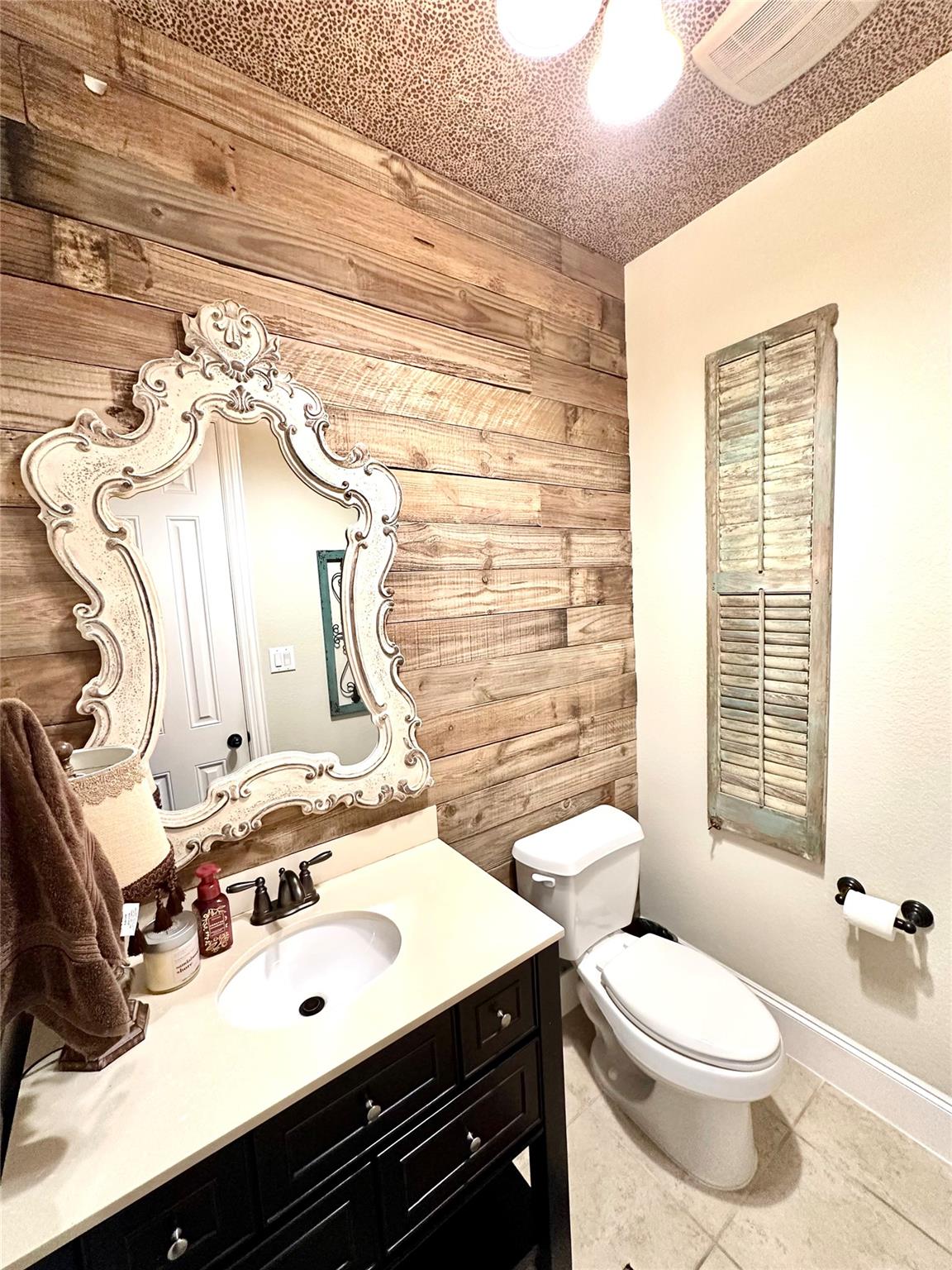 17707 Retreat Ridge Ln, Houston, TX 77095