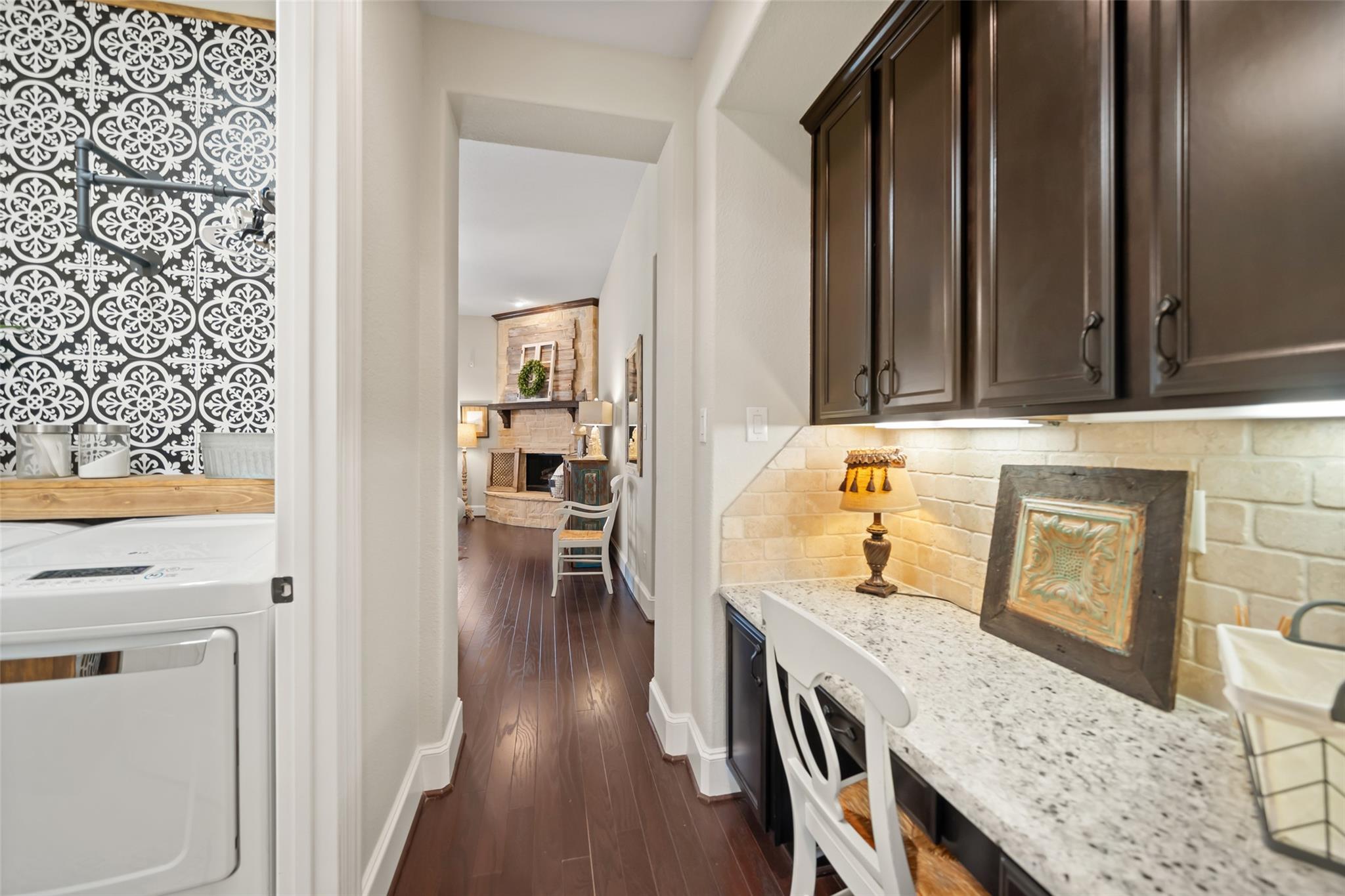 17707 Retreat Ridge Ln, Houston, TX 77095