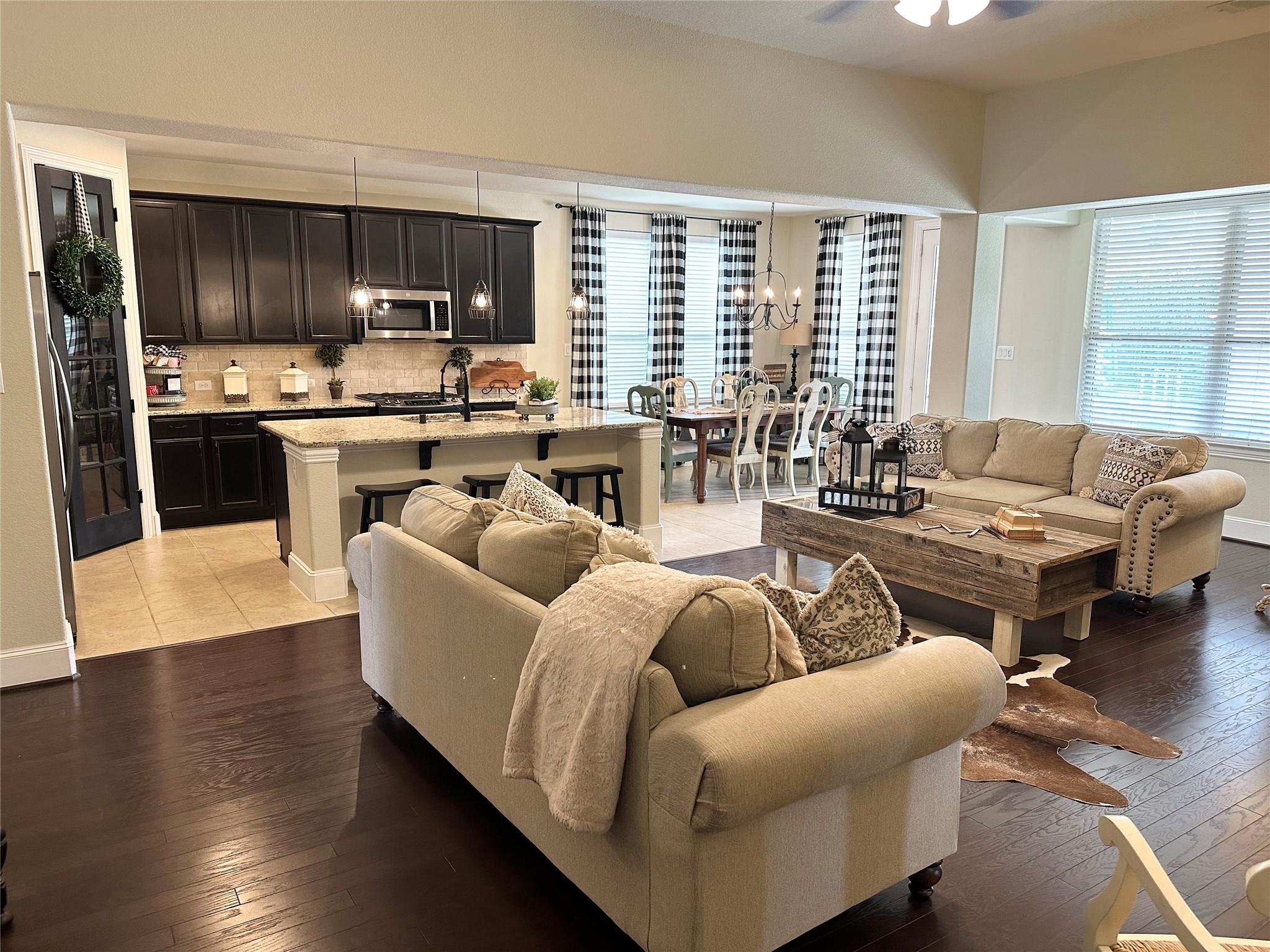 17707 Retreat Ridge Ln, Houston, TX 77095