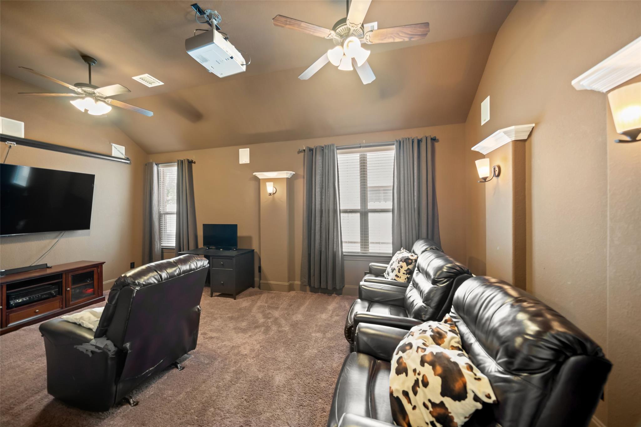 17707 Retreat Ridge Ln, Houston, TX 77095