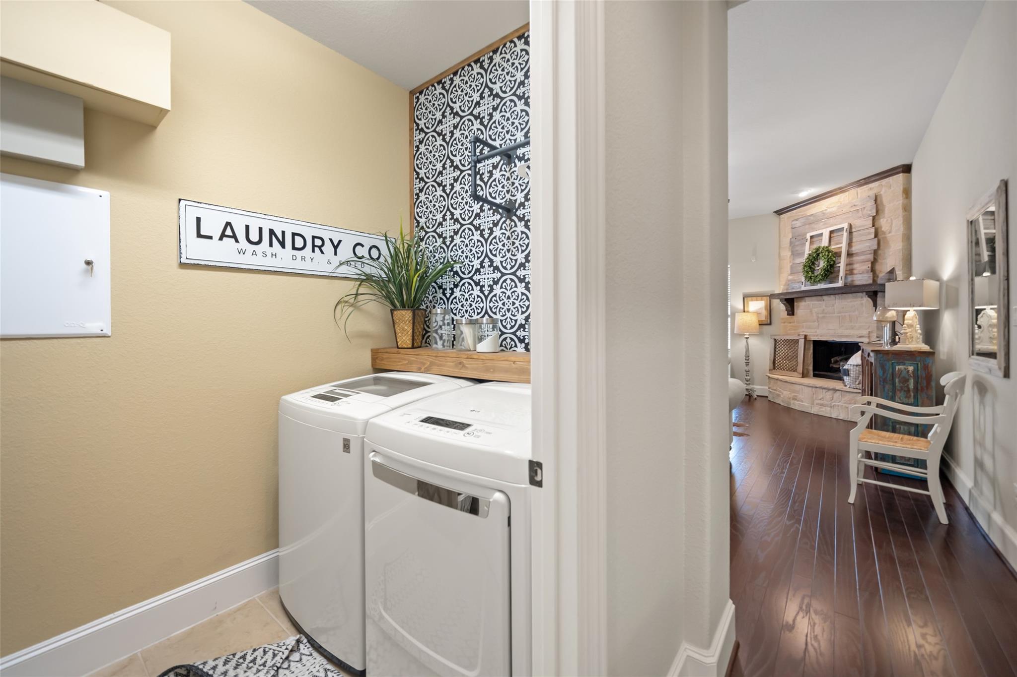 17707 Retreat Ridge Ln, Houston, TX 77095