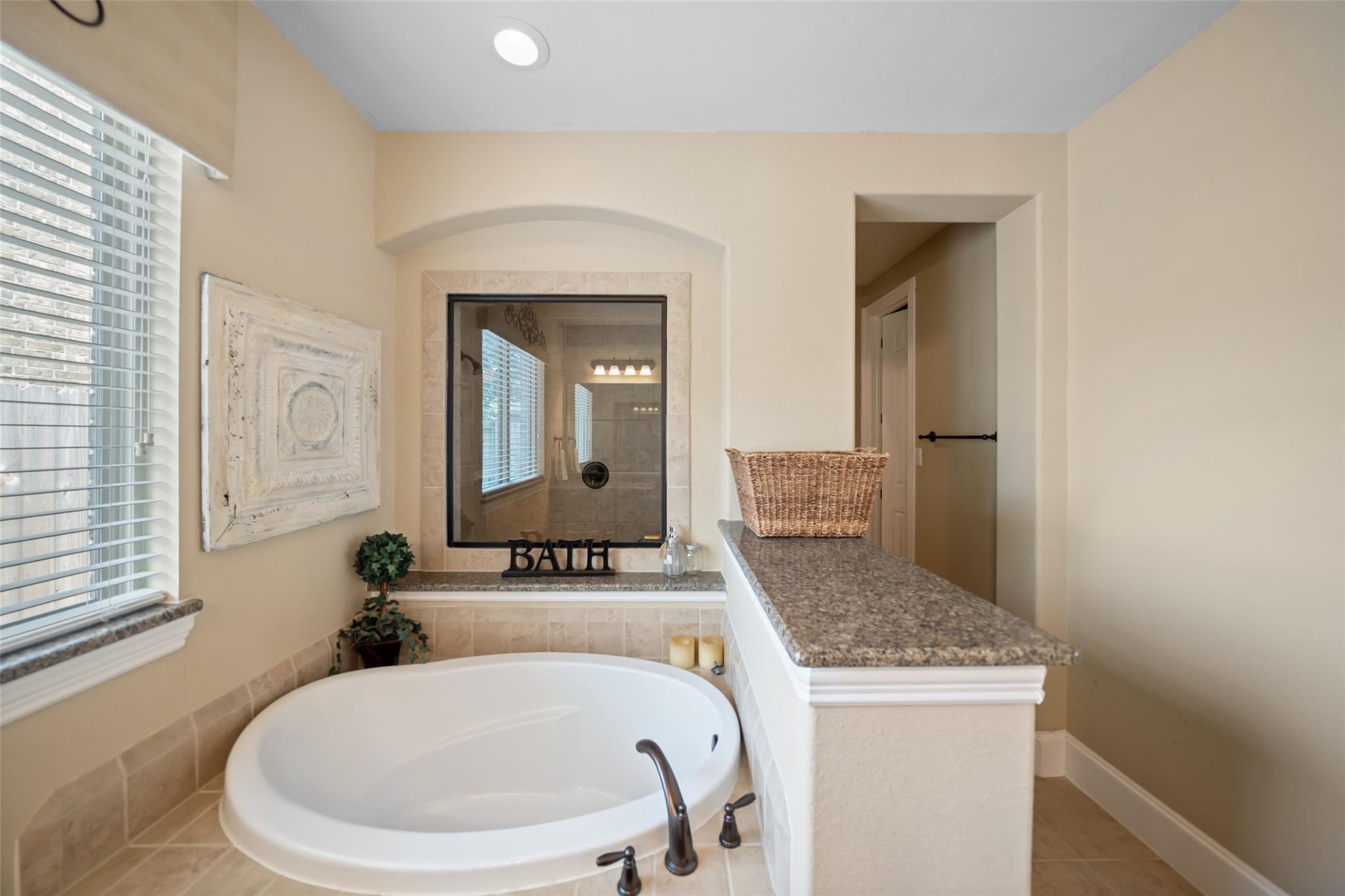 17707 Retreat Ridge Ln, Houston, TX 77095