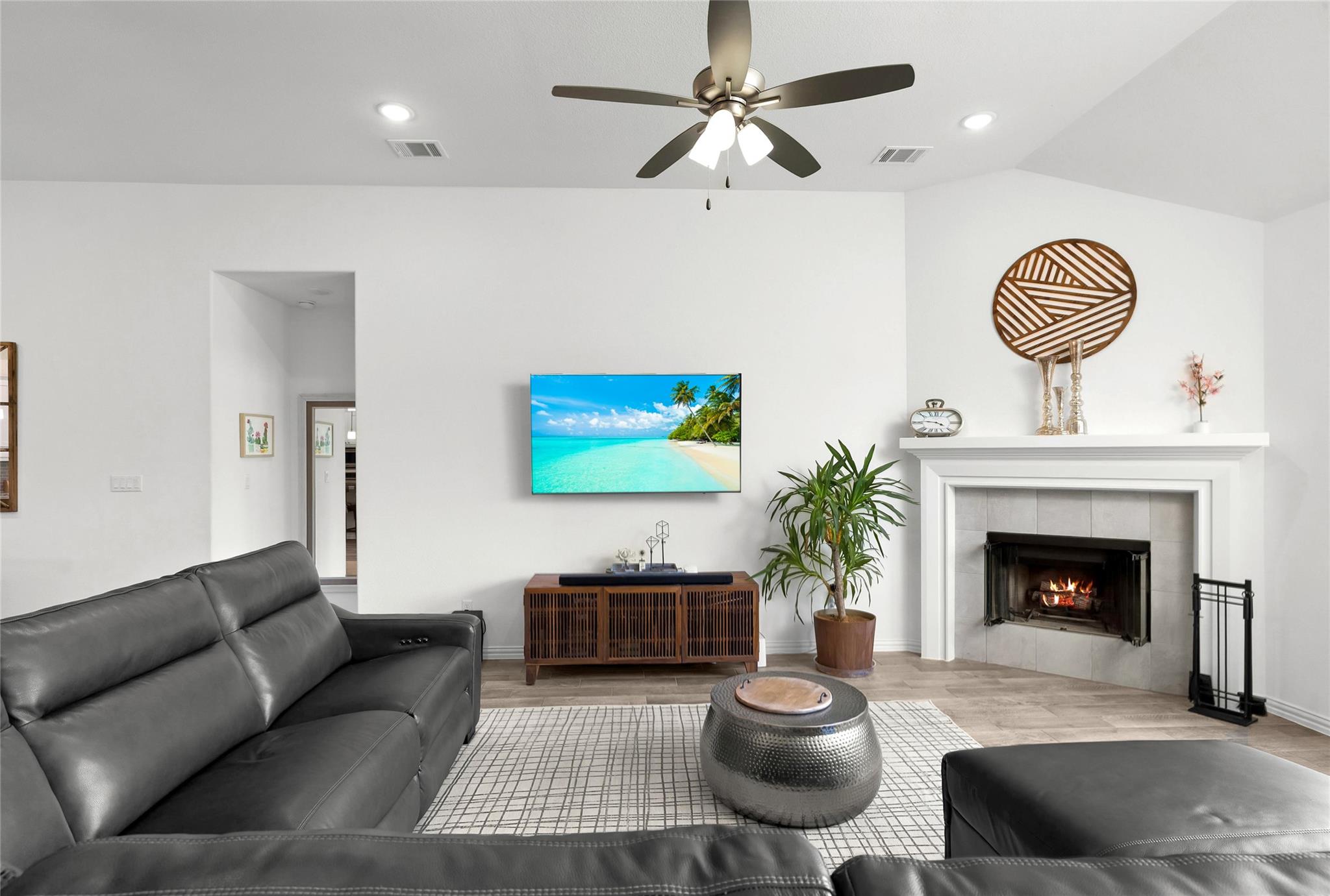 185 Medina Hills Ct, Austin, TX 78737