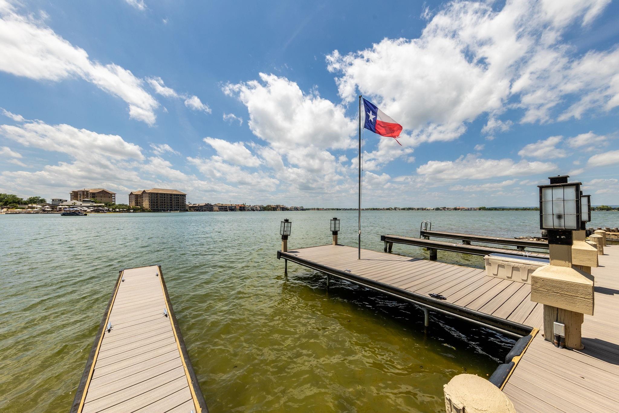 402 Island Dr # B, Horseshoe Bay, TX 78657
