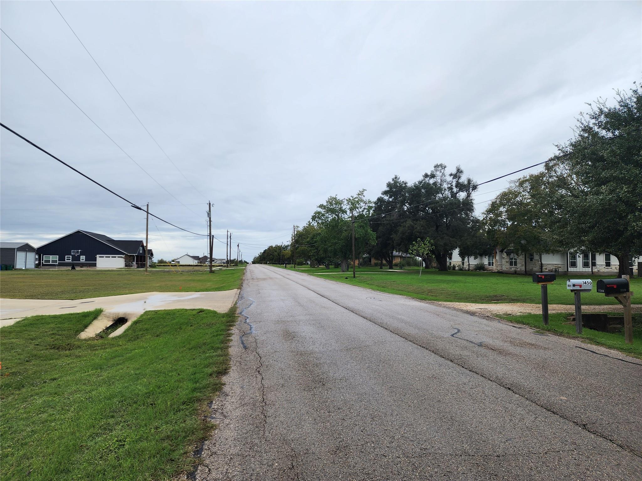 1411 Old Thorndale Rd, Taylor, TX 76574