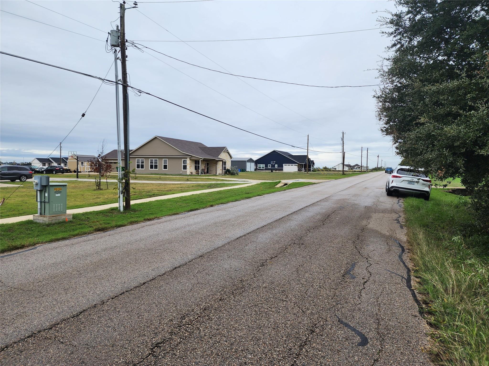 1411 Old Thorndale Rd, Taylor, TX 76574