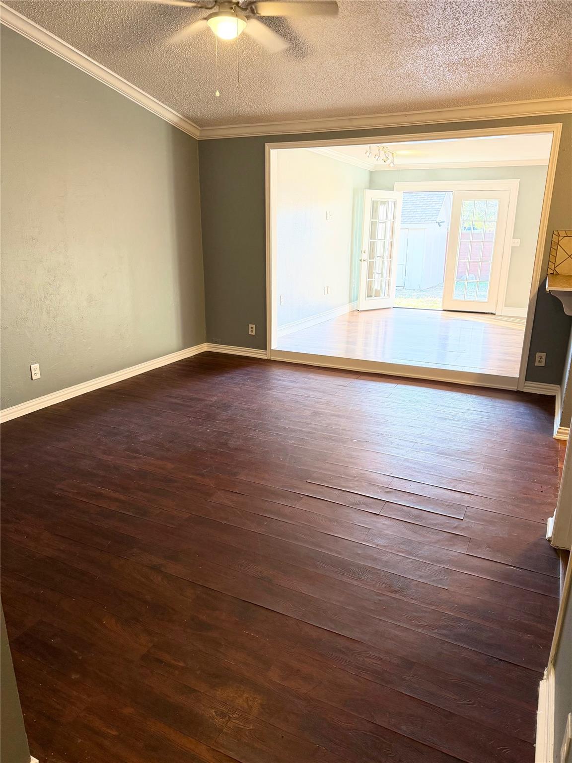 6902 Colony Park Dr, Austin, TX 78724