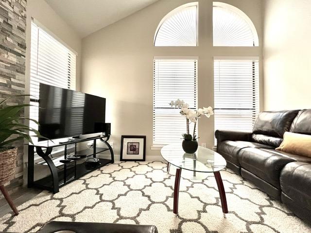 2902 Cole St # 311, Austin, TX 78705