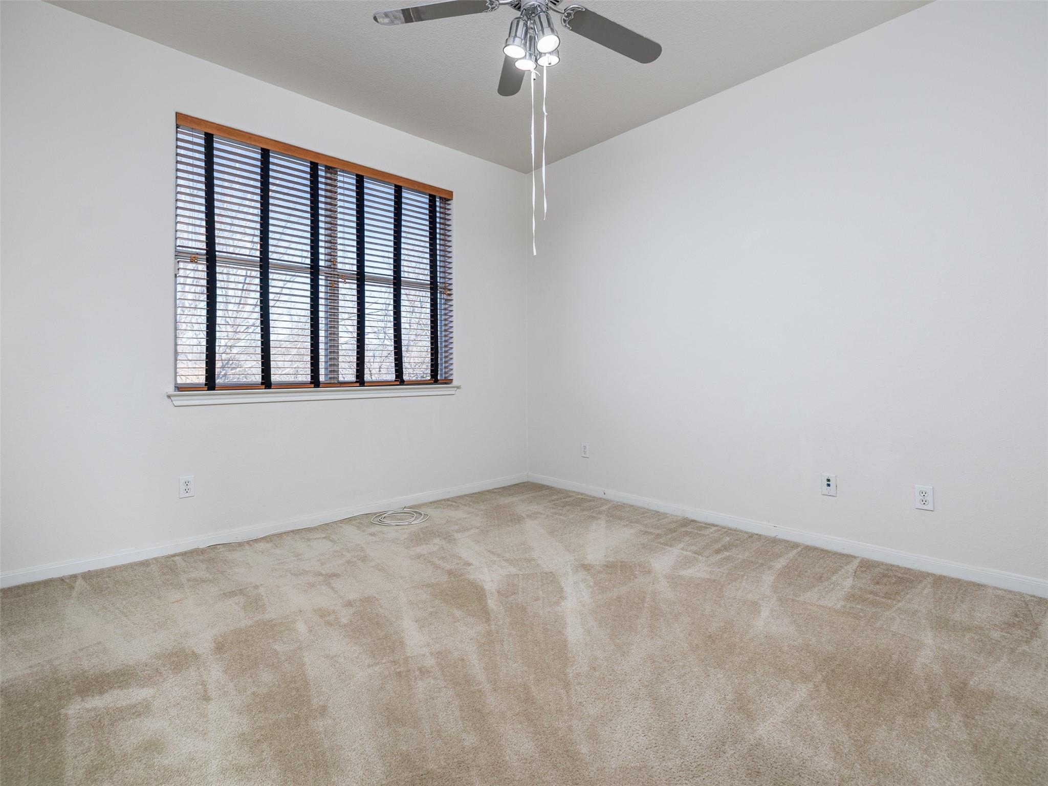 2100 Pipers Field Dr # 30, Austin, TX 78758