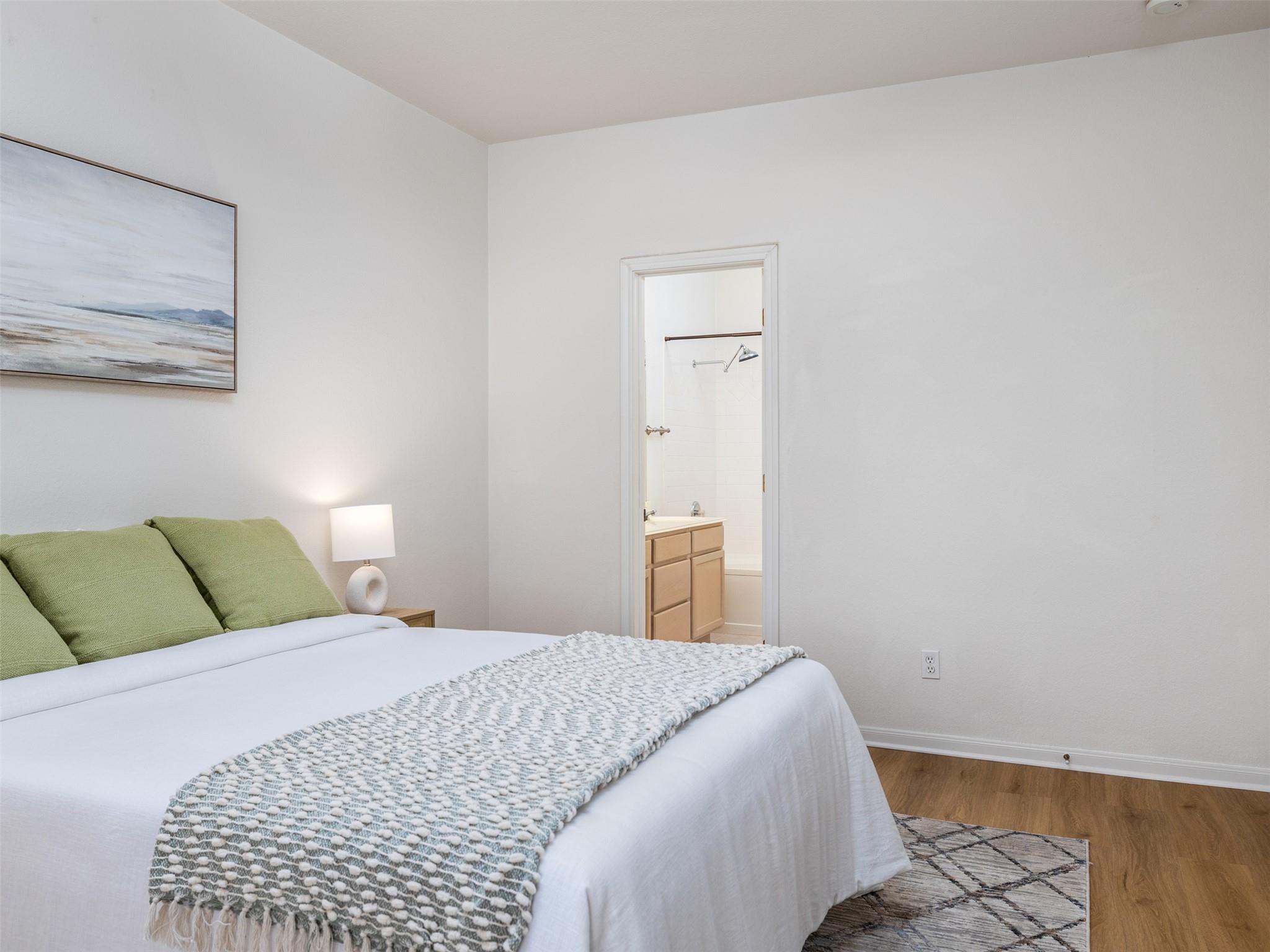 2100 Pipers Field Dr # 30, Austin, TX 78758