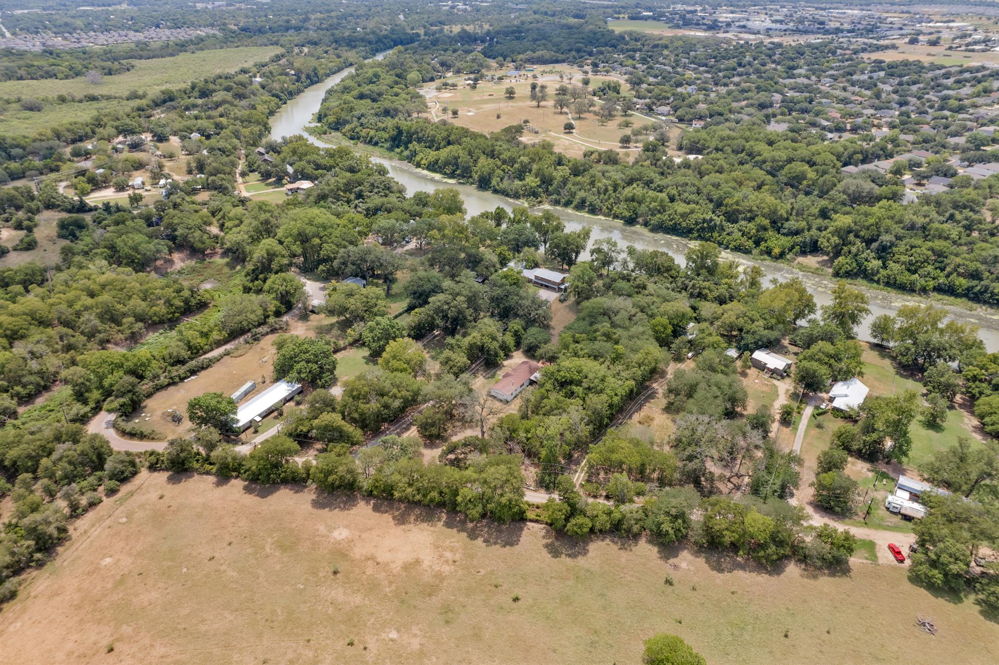 315 Riverwood Dr, Bastrop, TX 78602