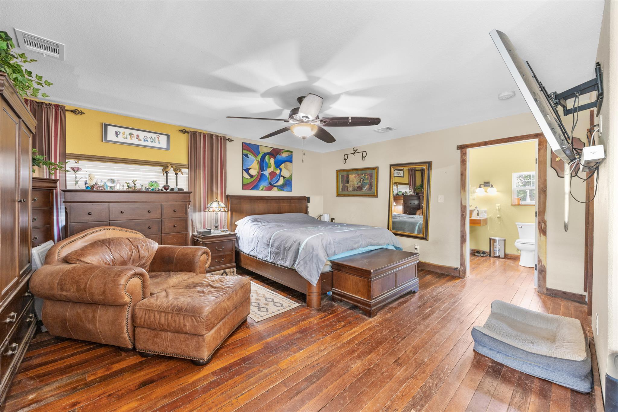 315 Riverwood Dr, Bastrop, TX 78602