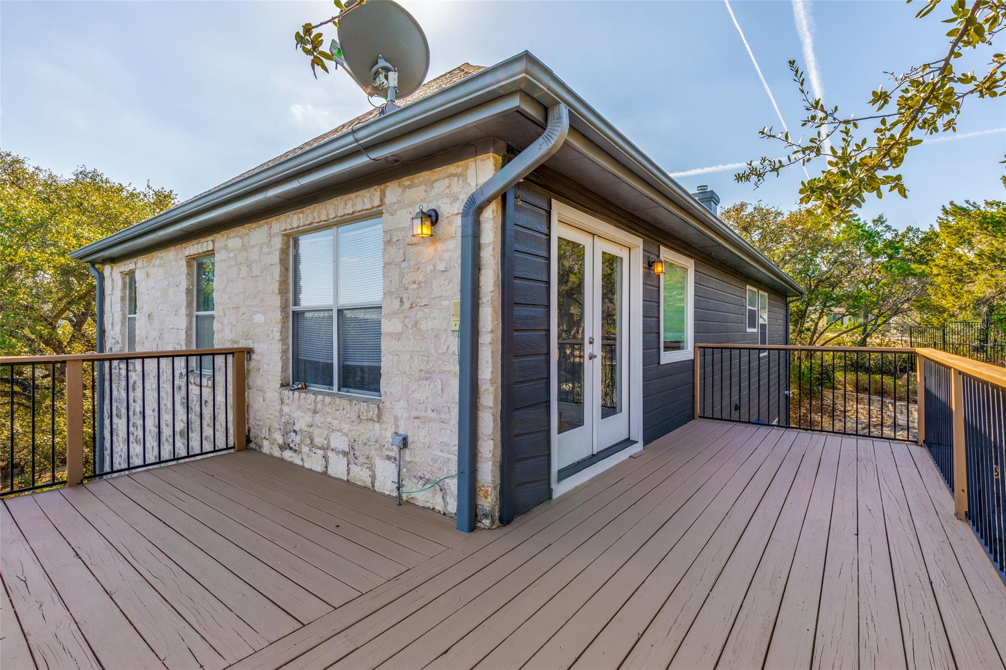 6204 Greyfeather Dr, Austin, TX 78759