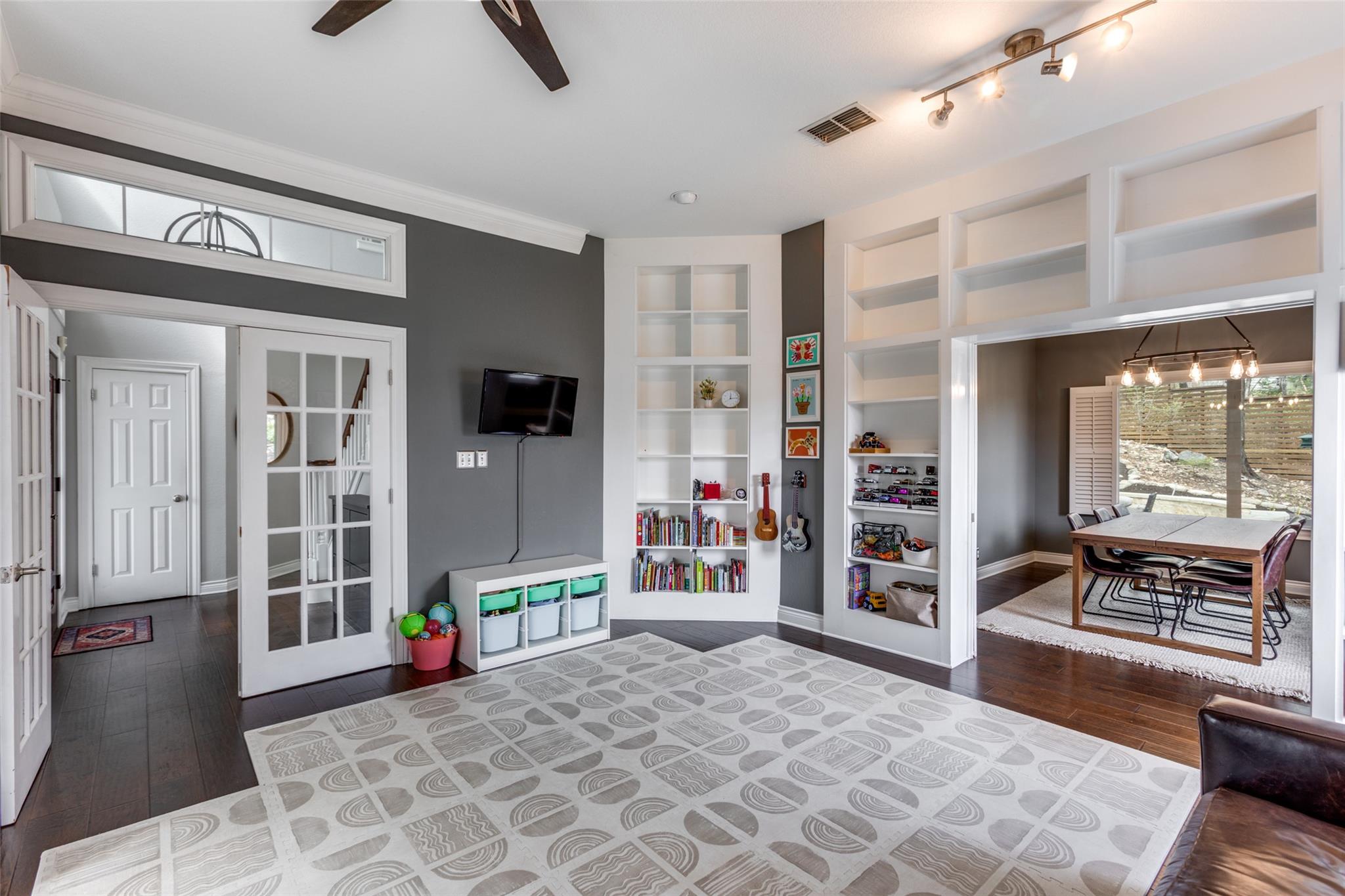 6204 Greyfeather Dr, Austin, TX 78759