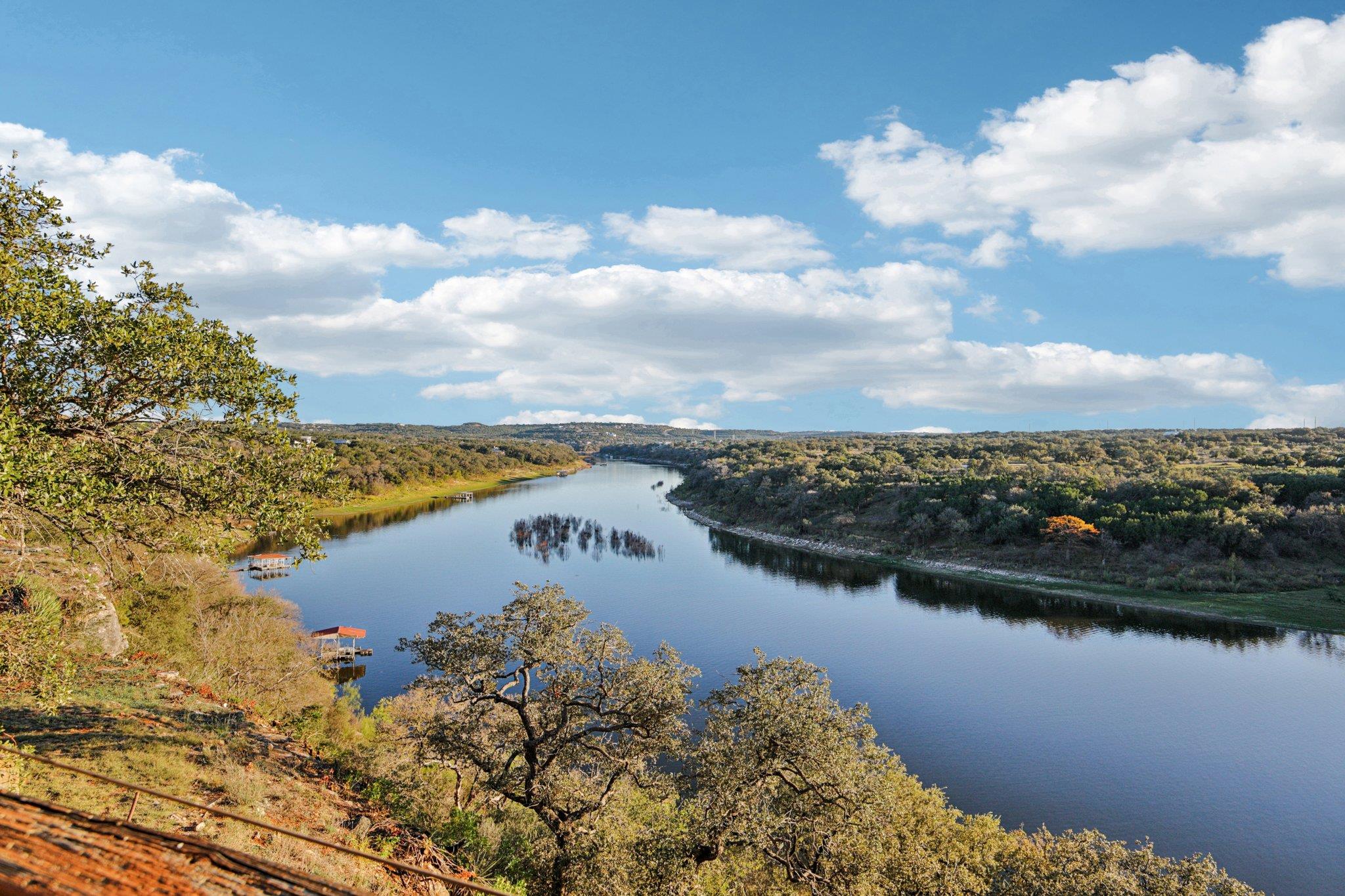 24333 Pedernales Cliff Trl, Spicewood, TX 78669