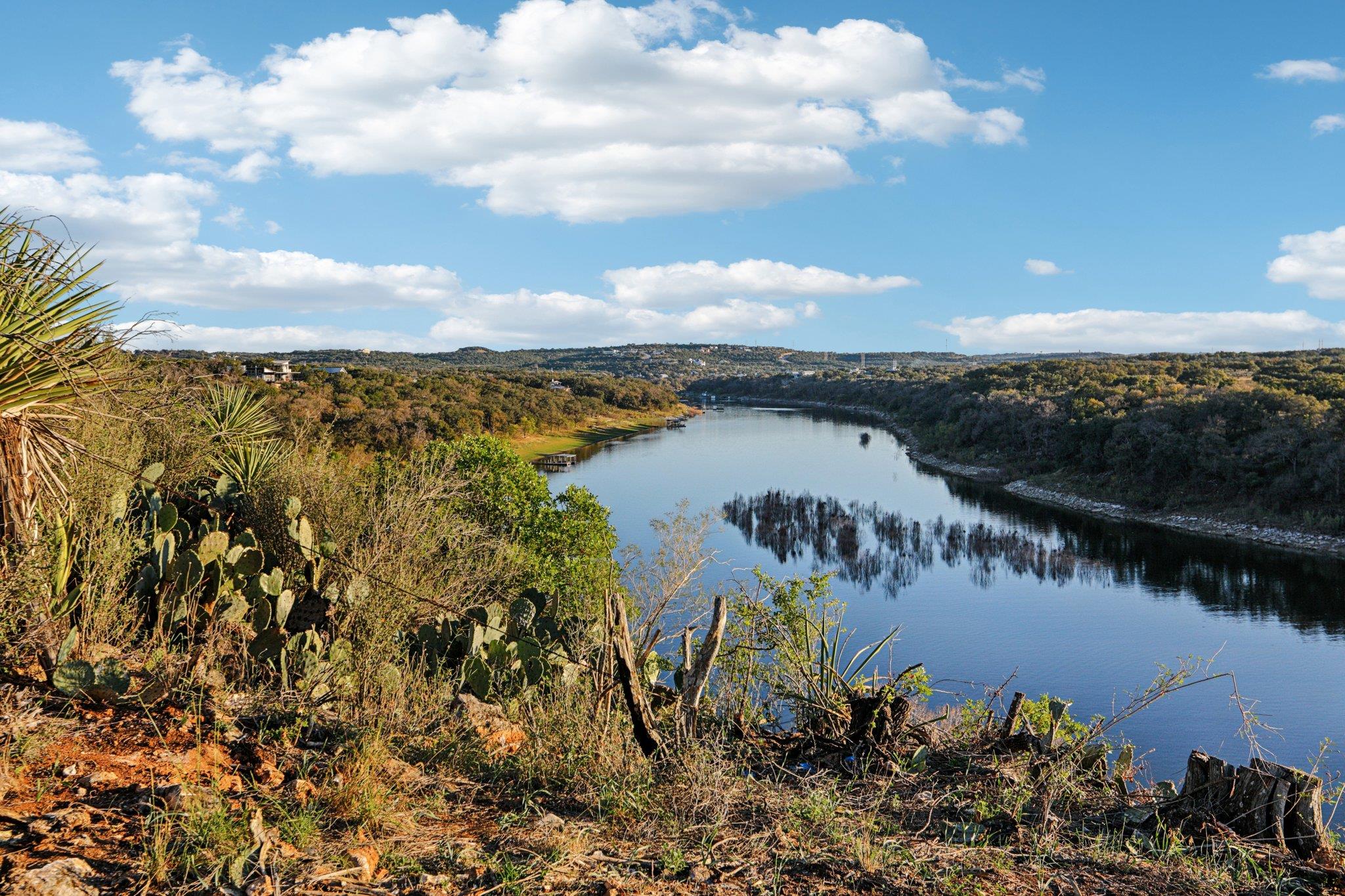 24333 Pedernales Cliff Trl, Spicewood, TX 78669