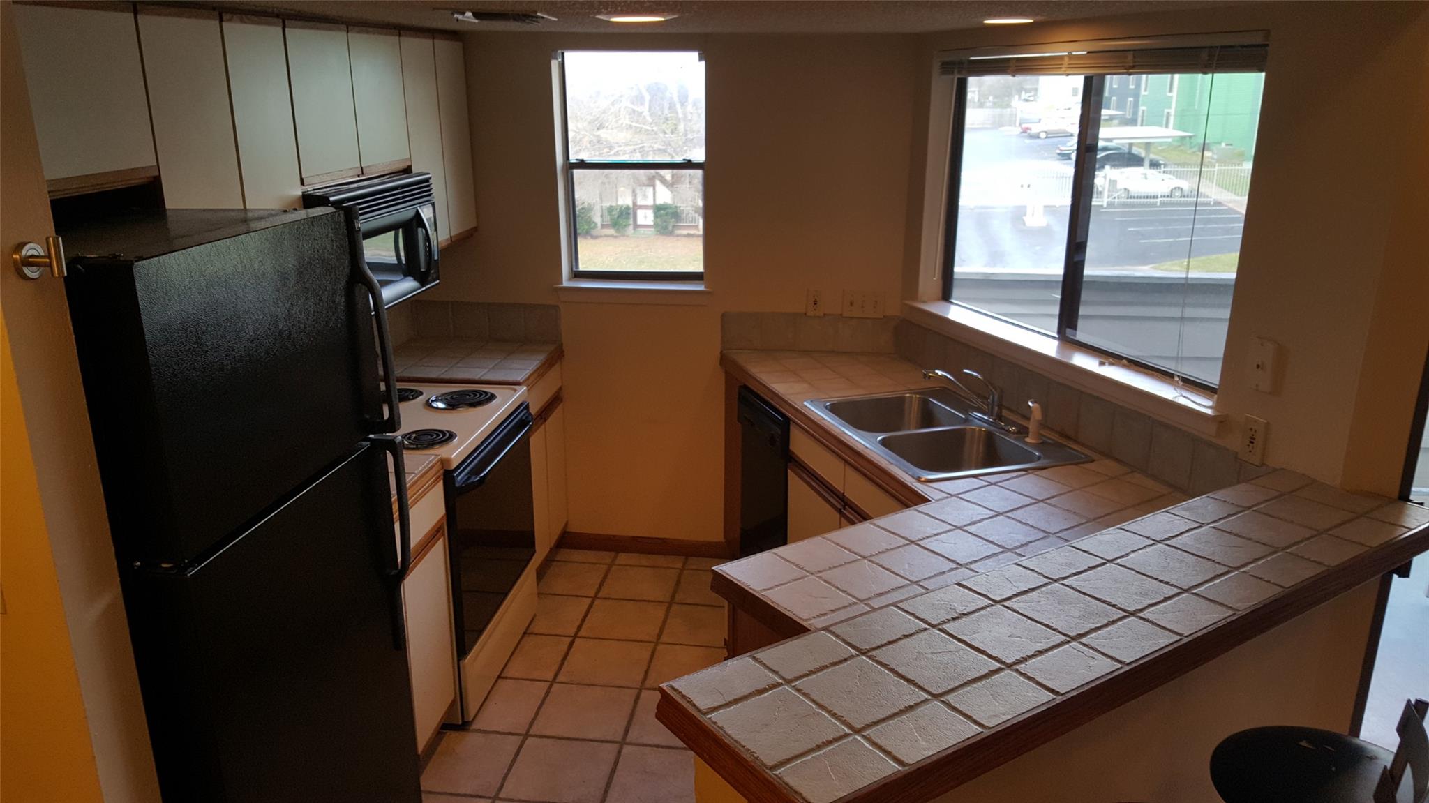 2500 Burleson Rd # 221, Austin, TX 78741