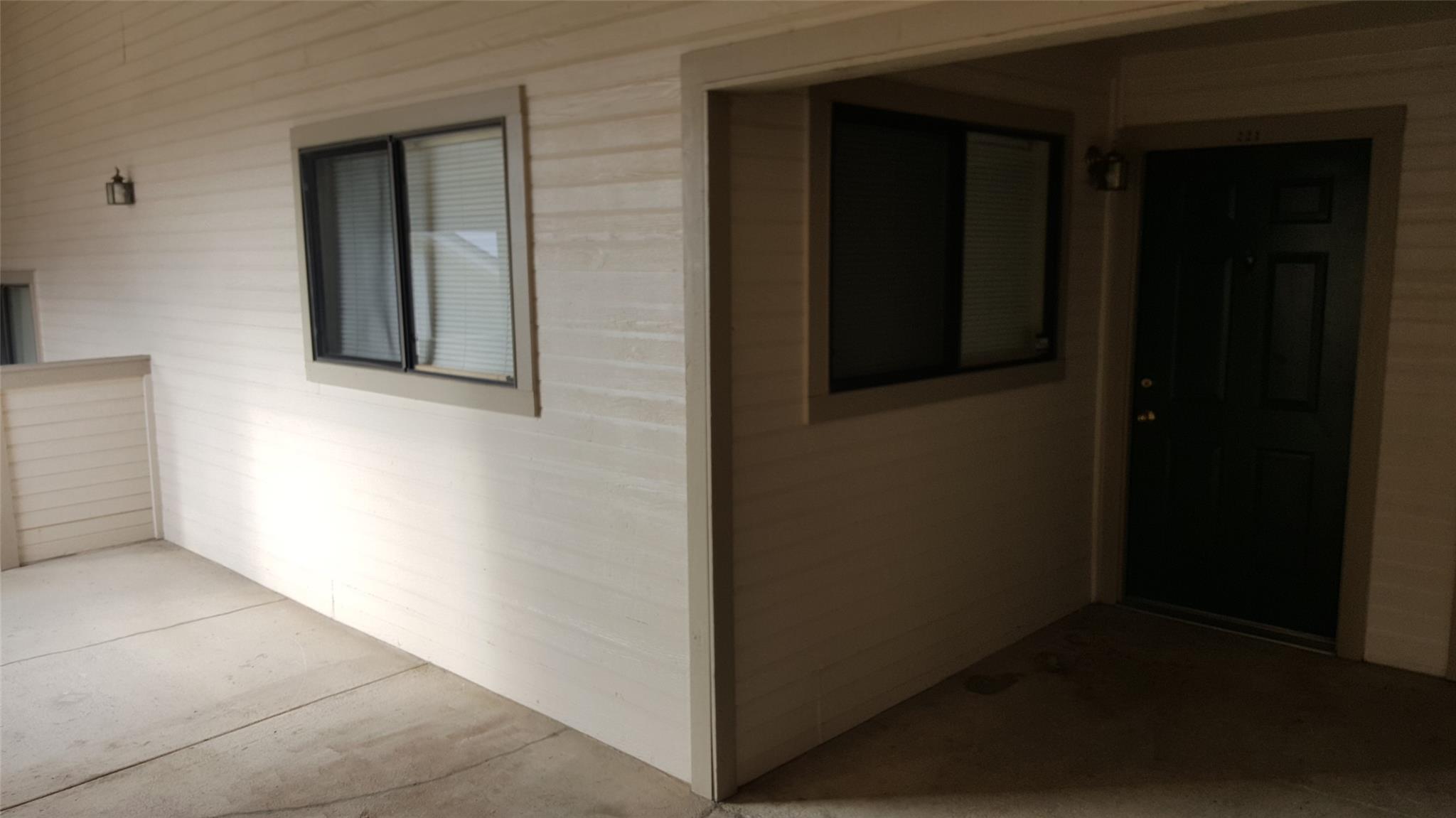 2500 Burleson Rd # 221, Austin, TX 78741