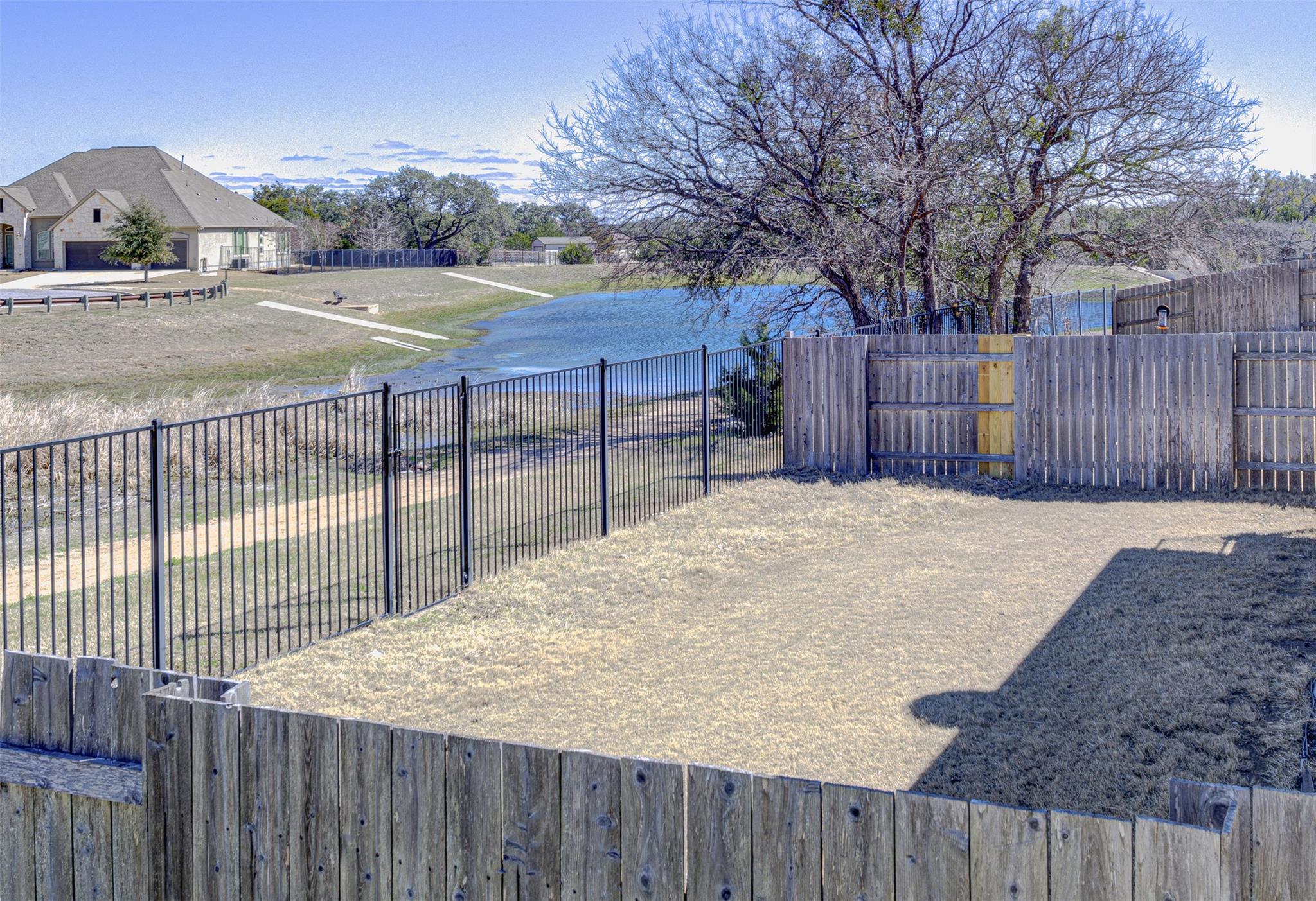 217 La Grotta Ln, Georgetown, TX 78628