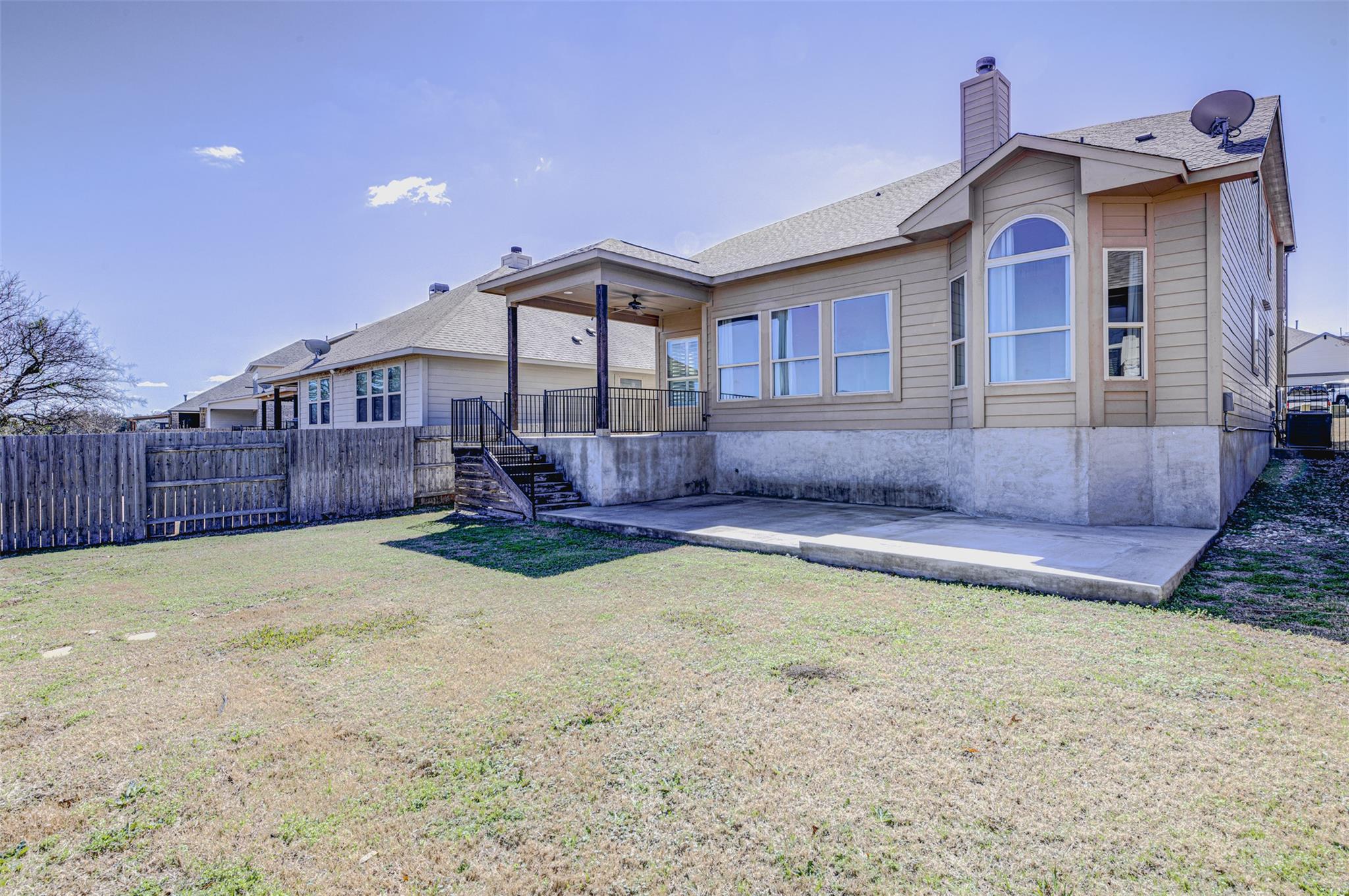 217 La Grotta Ln, Georgetown, TX 78628