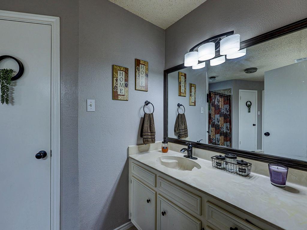 3512 Cornerstone St, Round Rock, TX 78681