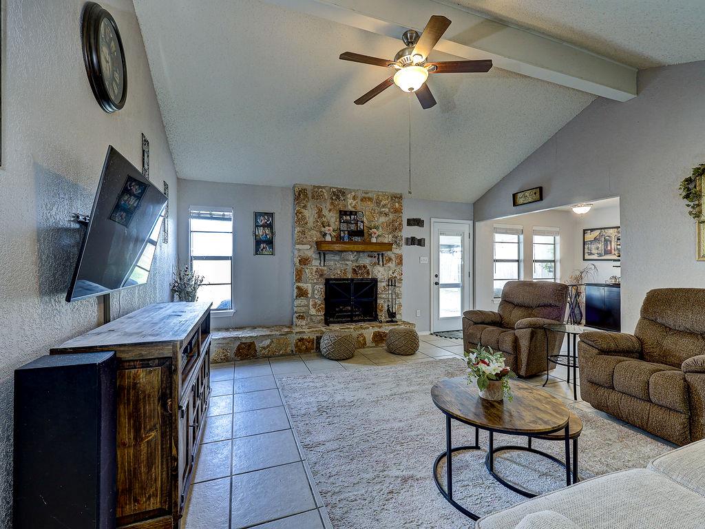 3512 Cornerstone St, Round Rock, TX 78681