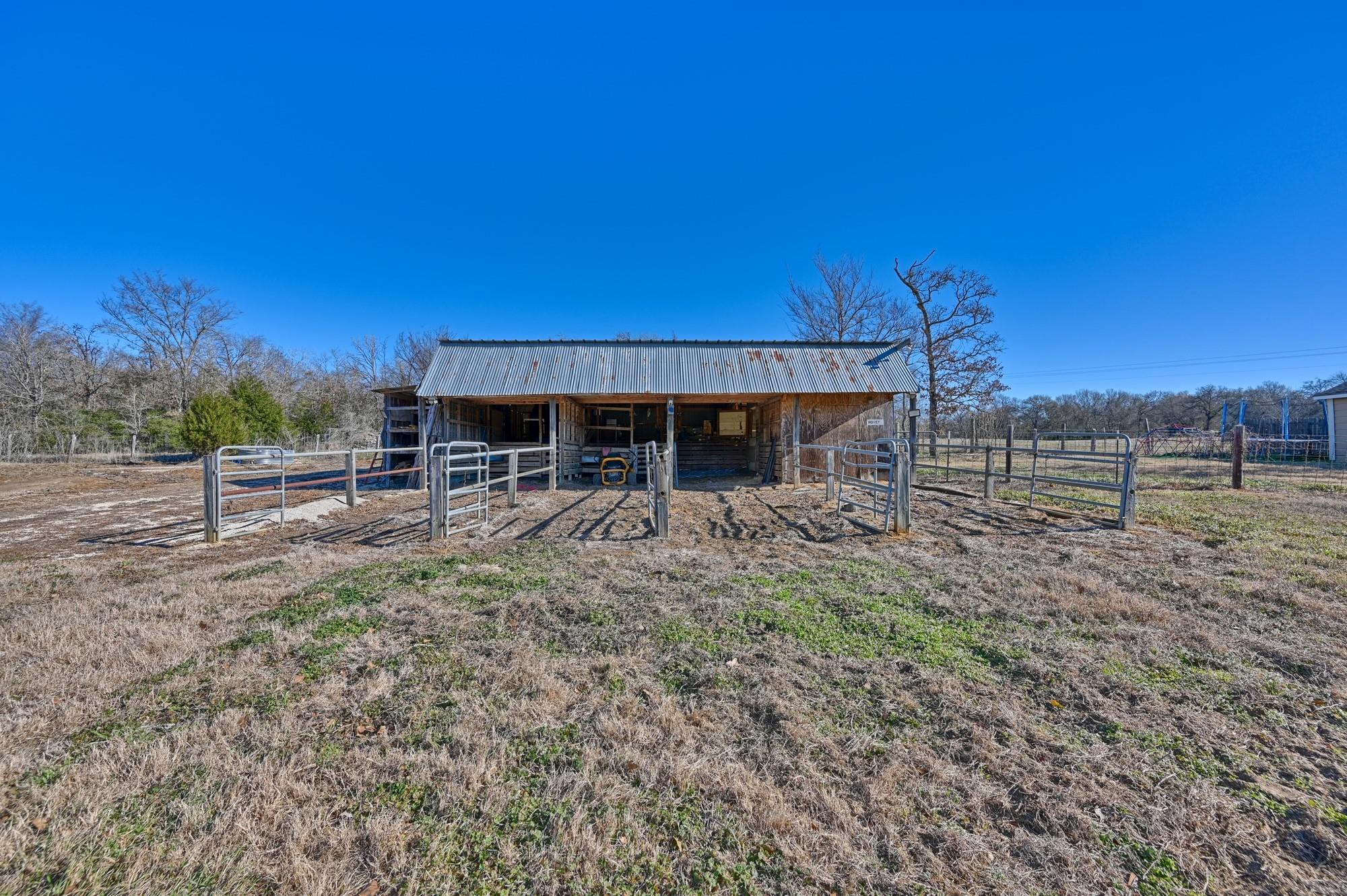6881 Fm 2000, Caldwell, TX 77836