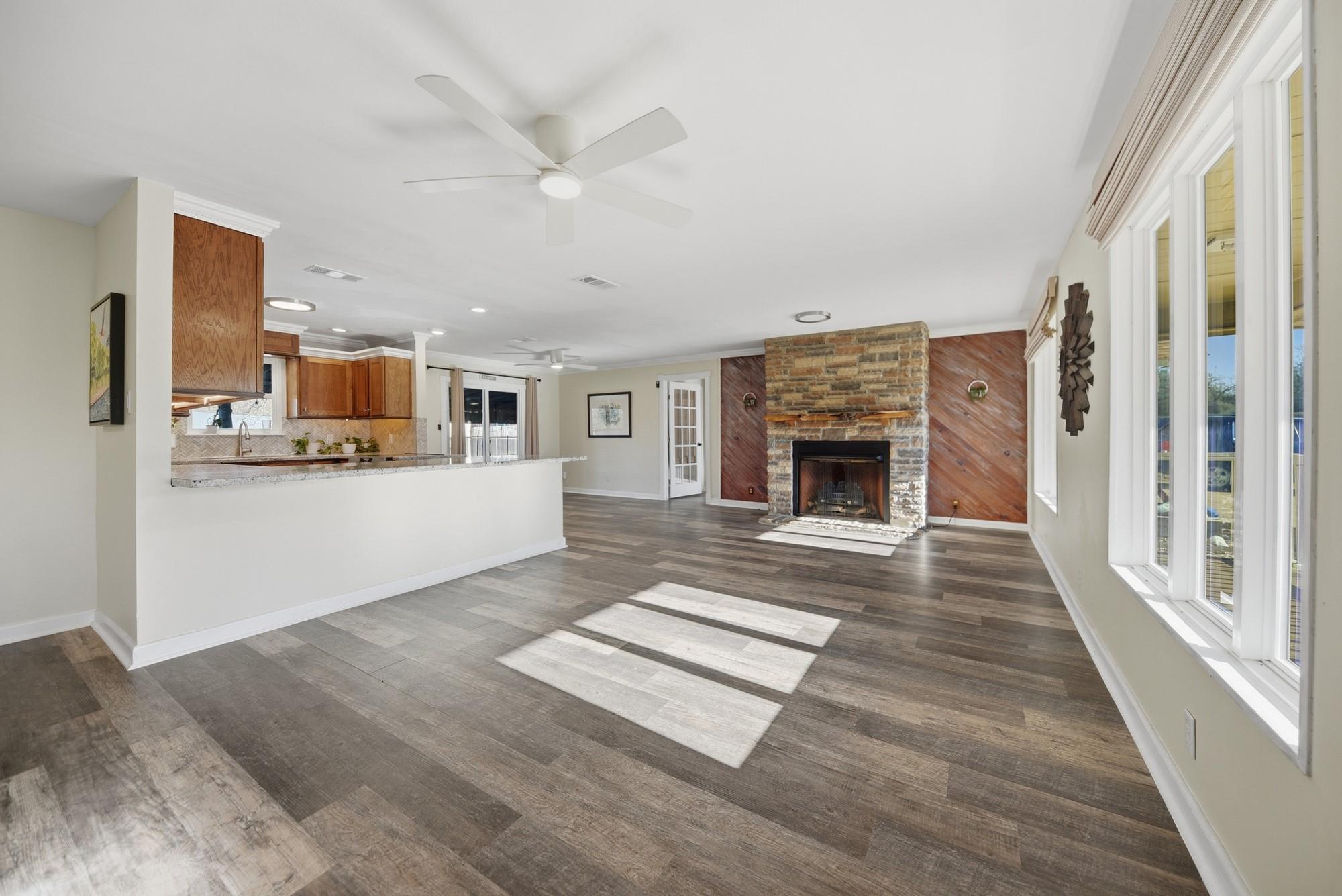 6881 Fm 2000, Caldwell, TX 77836