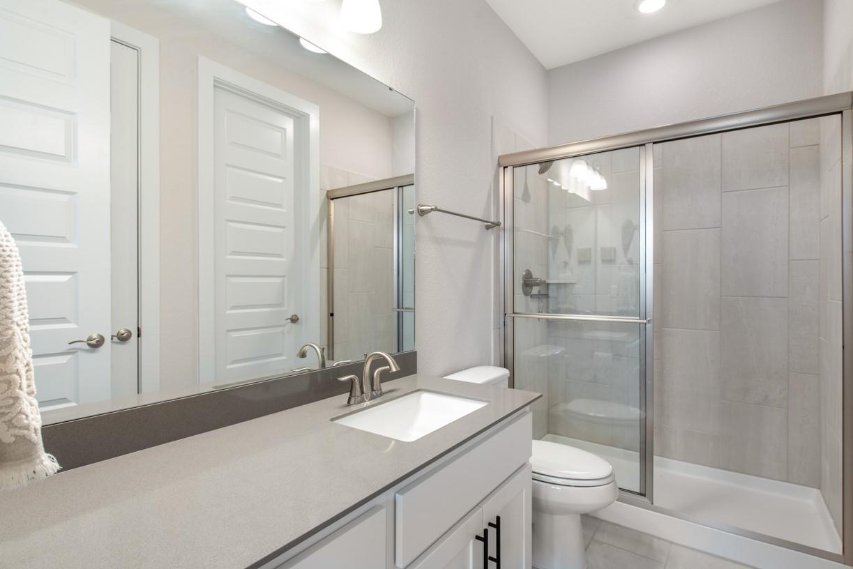 2341 Airport Dr, Leander, TX 78641