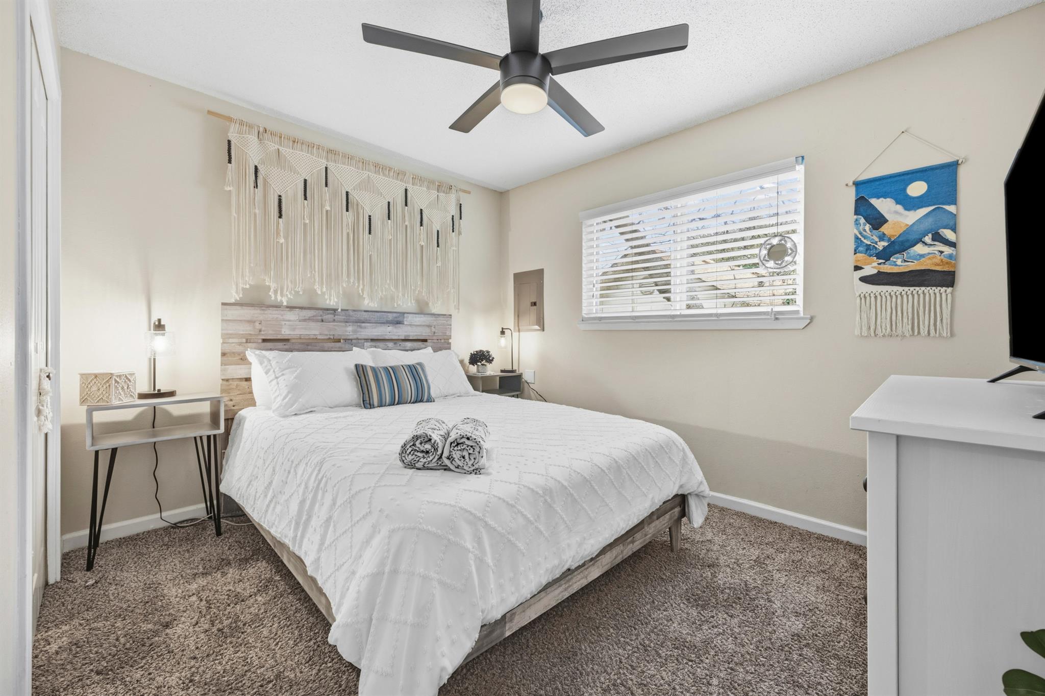 11301 Oakwood Dr, Austin, TX 78753