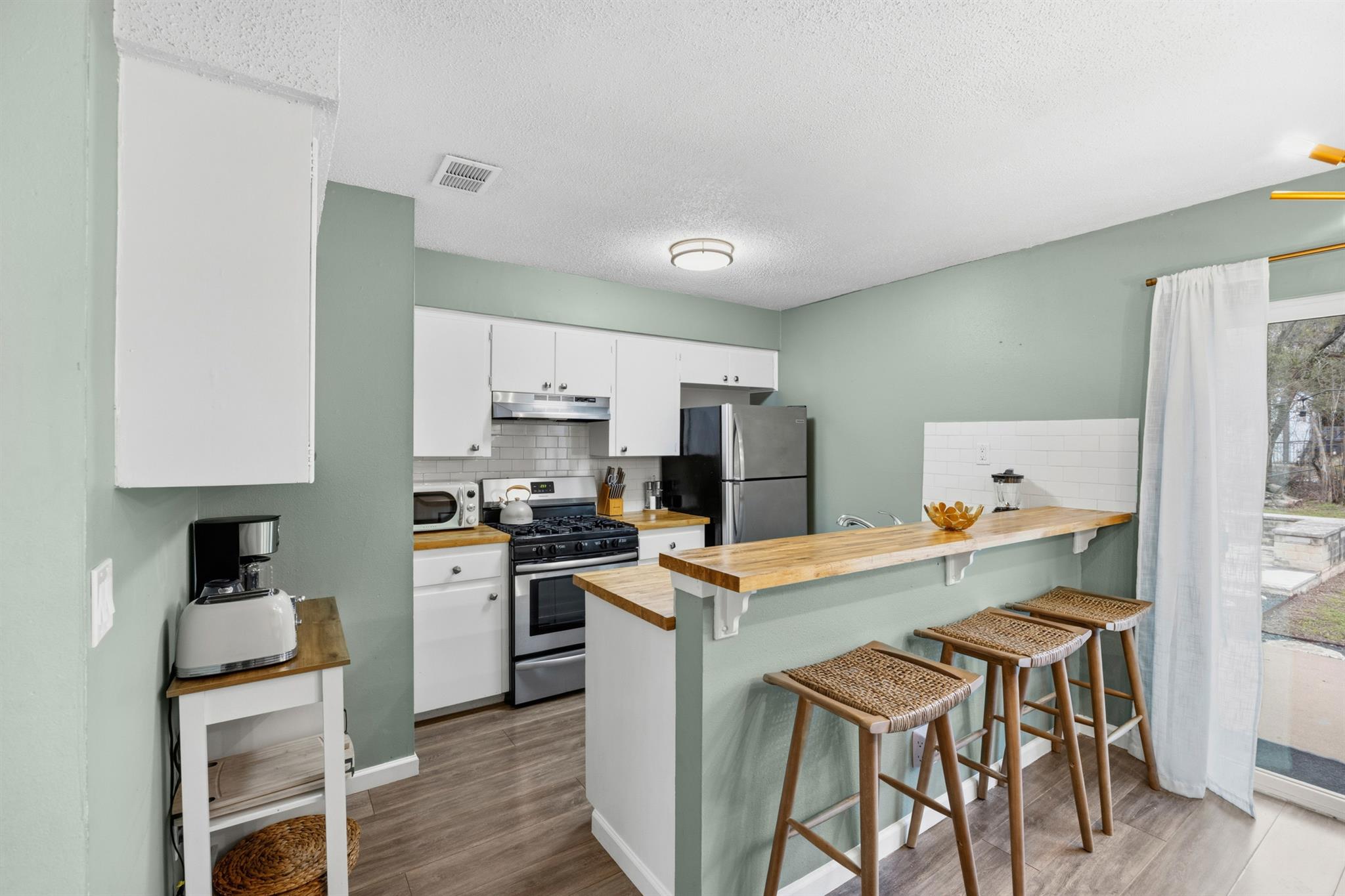 11301 Oakwood Dr, Austin, TX 78753