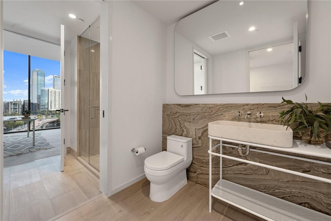 1211 W Riverside Dr # 7A, Austin, TX 78704