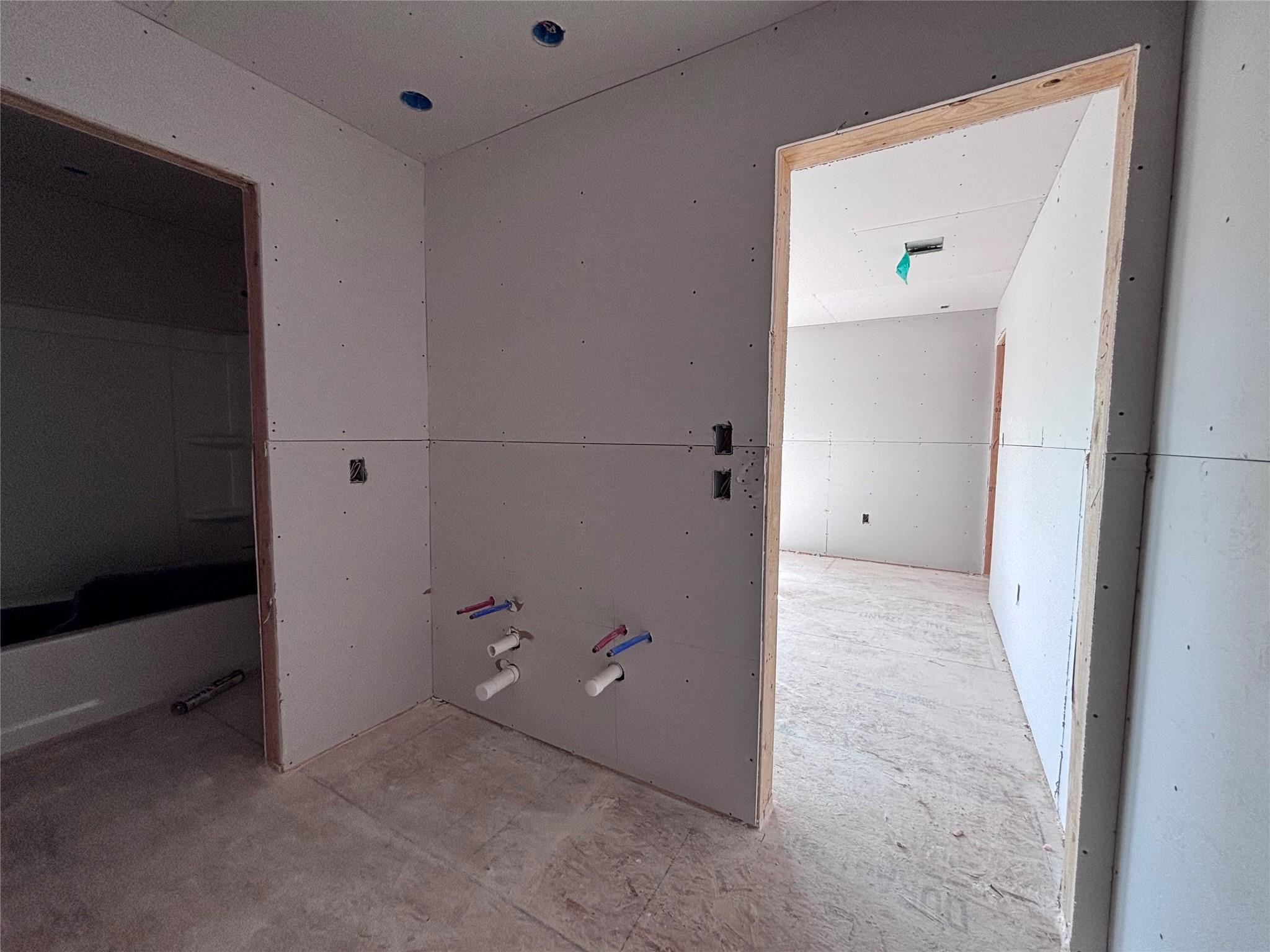 108 Coleto Trl, Bastrop, TX 78602