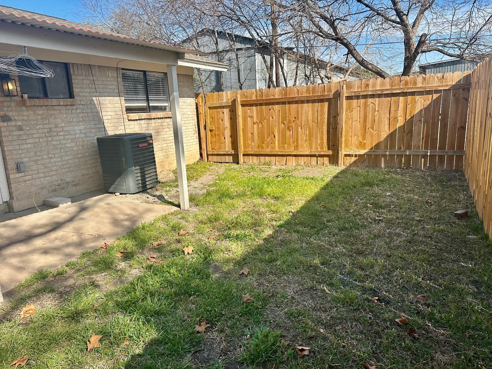 836 N Meadows Dr # B, Austin, TX 78758