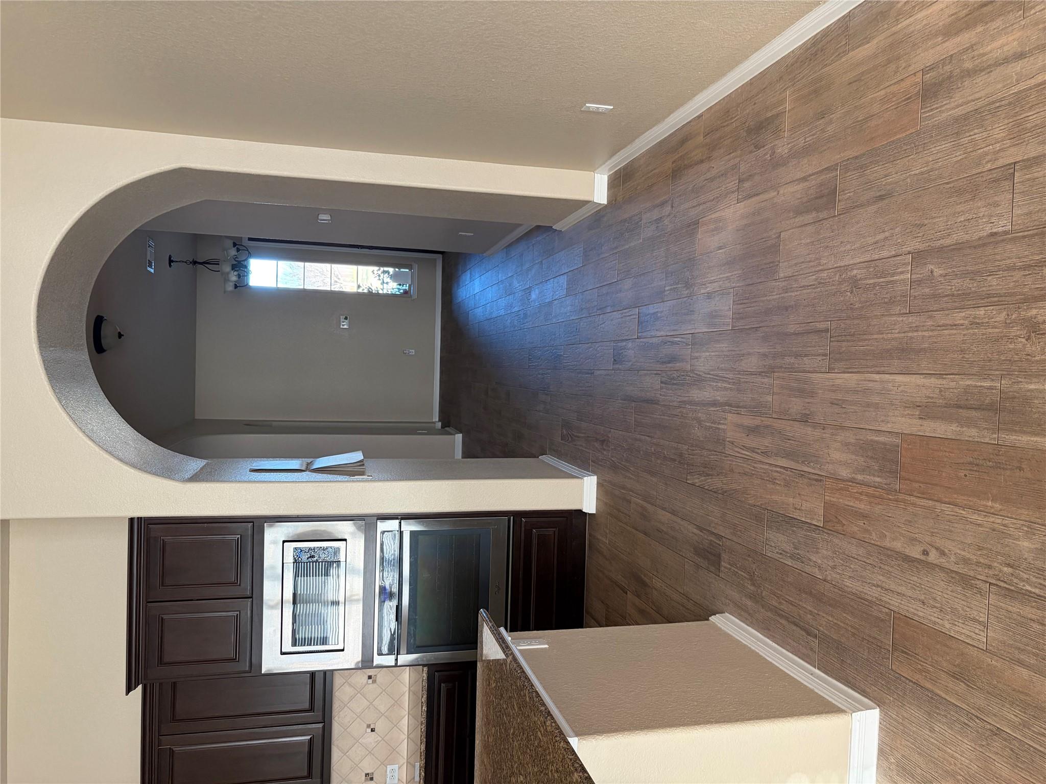 285 Chisholm Trl, Bastrop, TX 78602