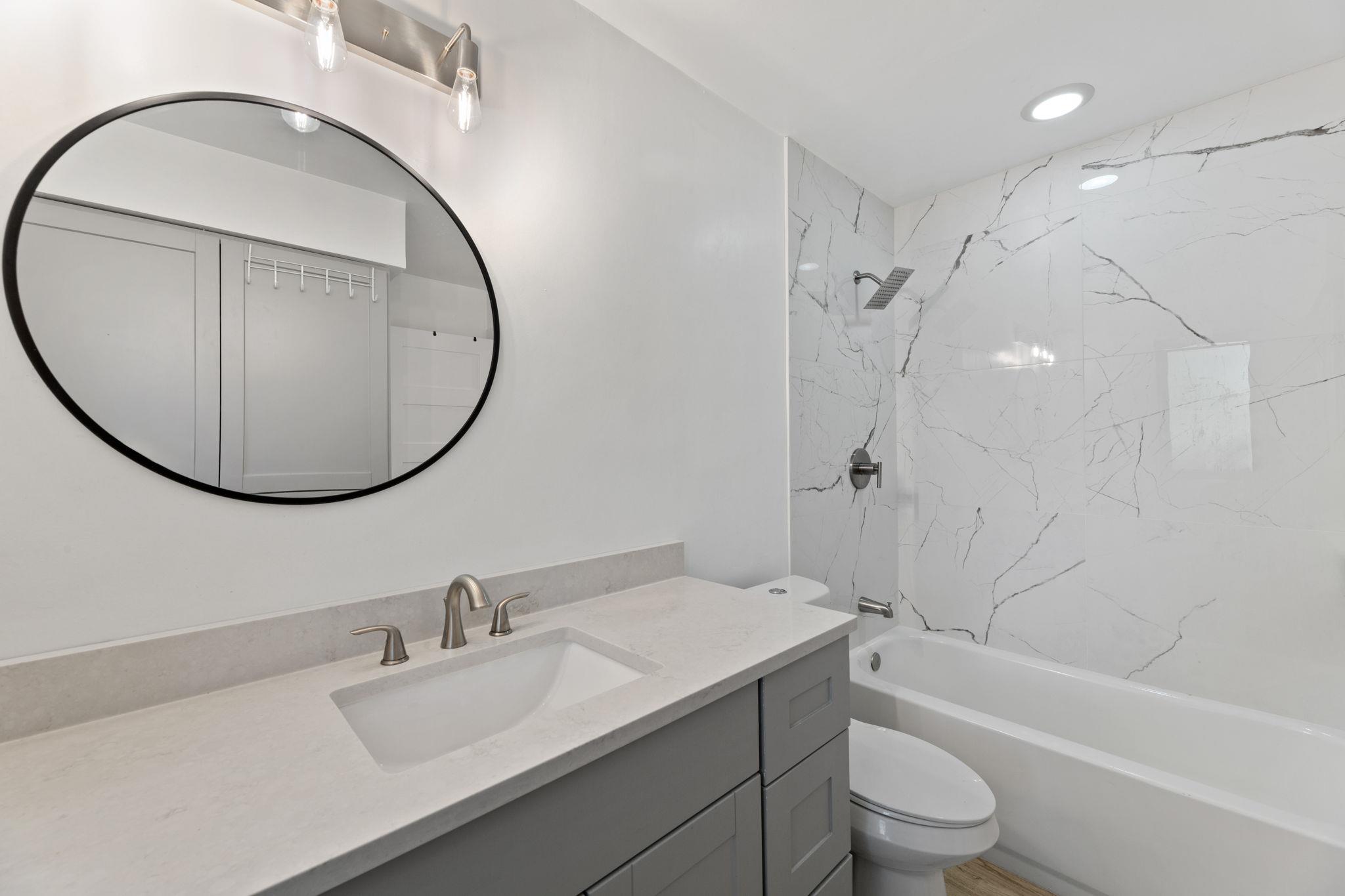 5602 Woodrow Ave # 104, Austin, TX 78756