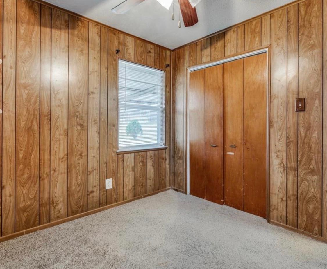 4744 Richard St, Forest Hill, TX 76119