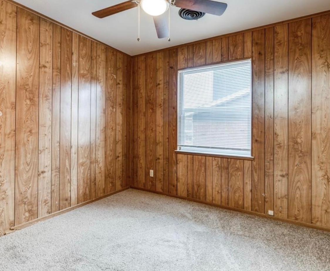 4744 Richard St, Forest Hill, TX 76119