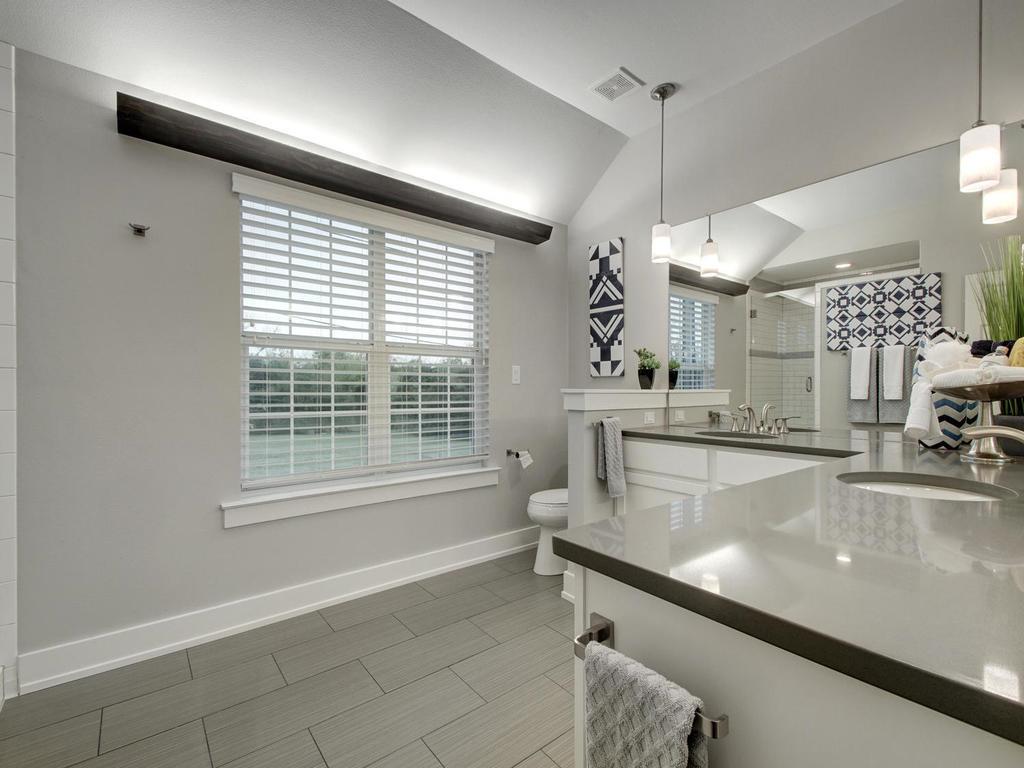 202 S College St # 11, Georgetown, TX 78626