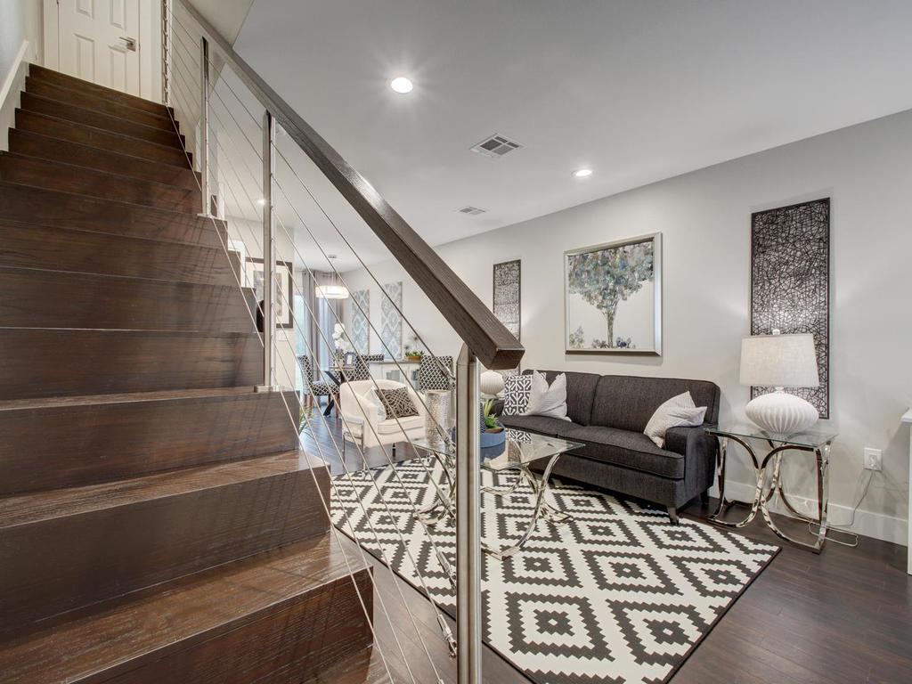 202 S College St # 11, Georgetown, TX 78626