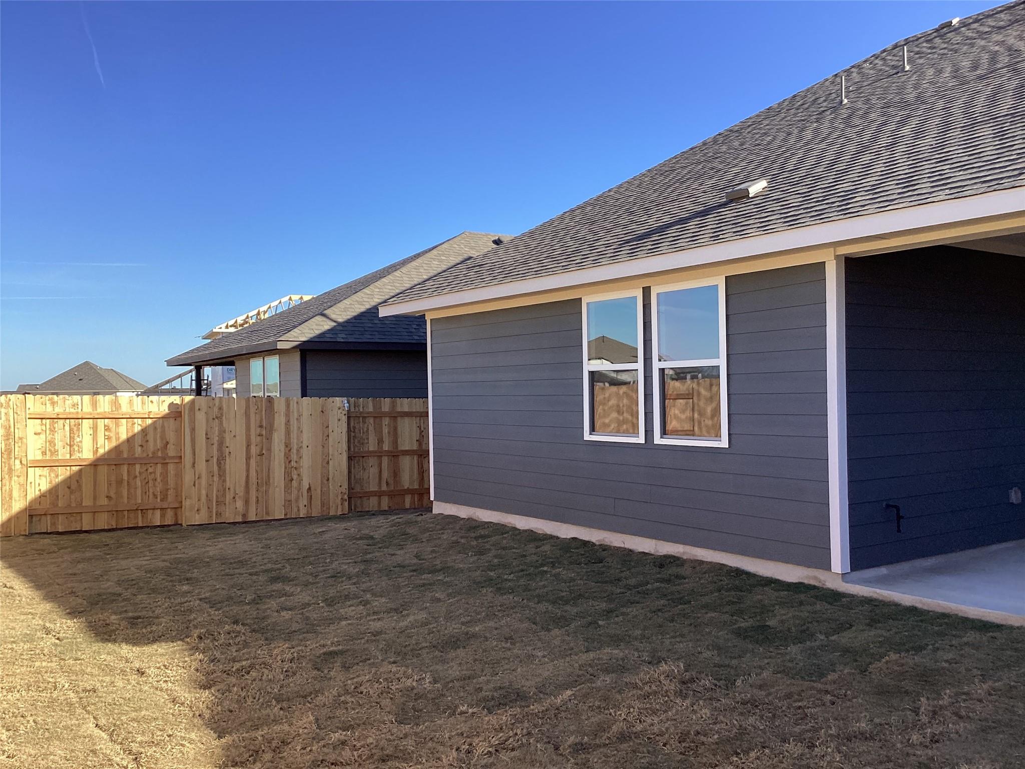 129 Clover Bnd, Liberty Hill, TX 78642