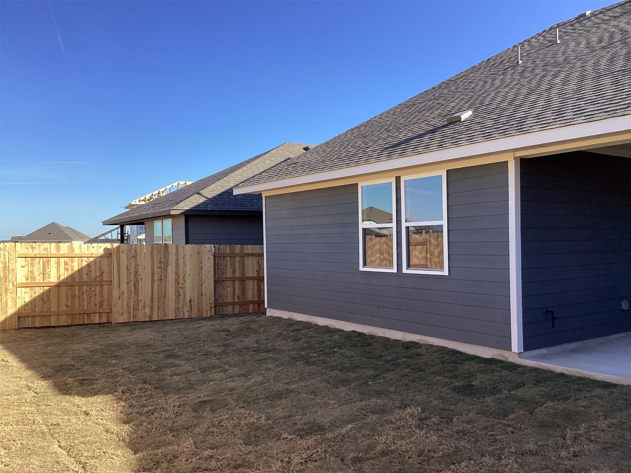 129 Clover Bnd, Liberty Hill, TX 78642