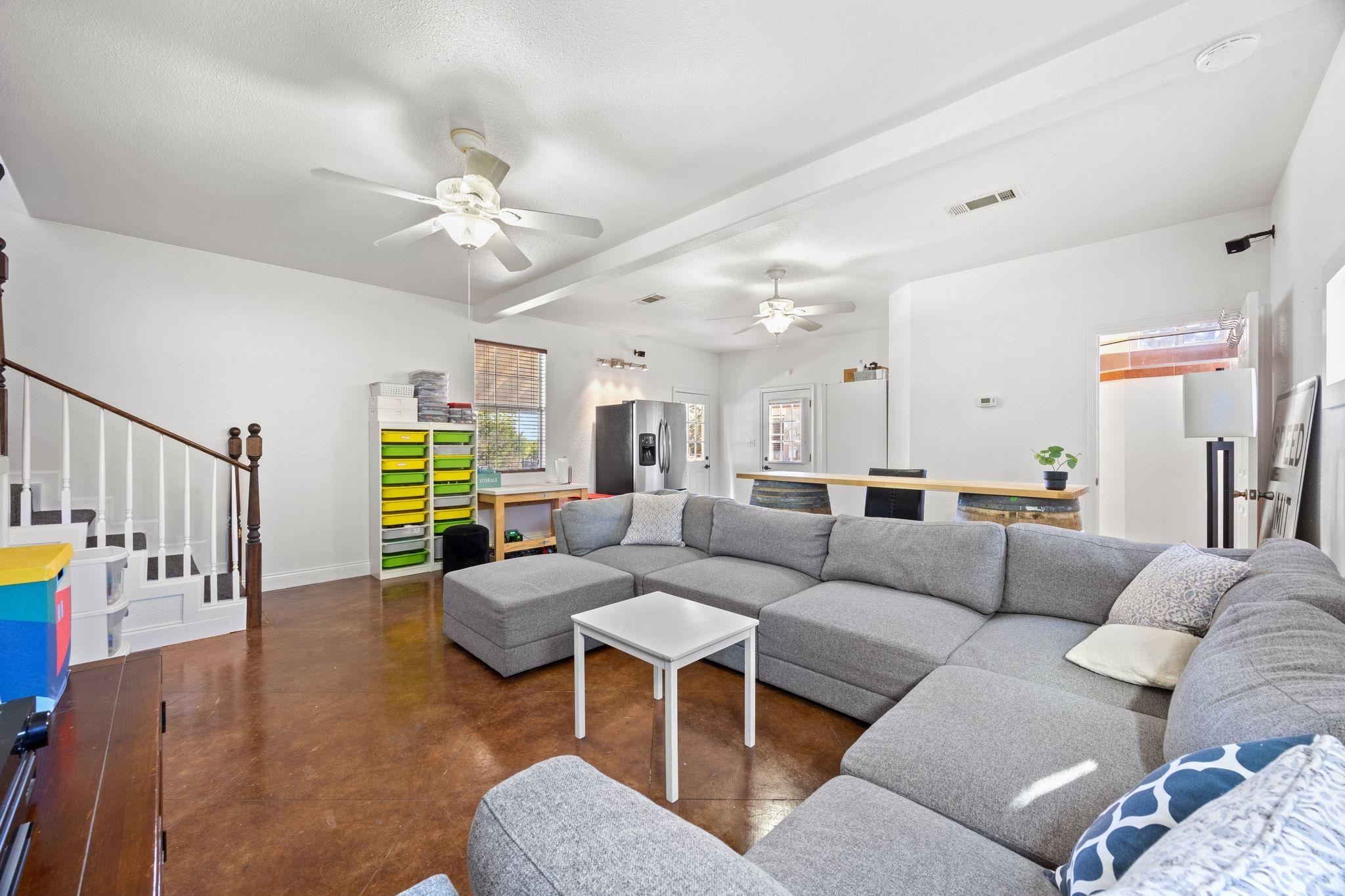 105 Honeycomb Mesa, Leander, TX 78641